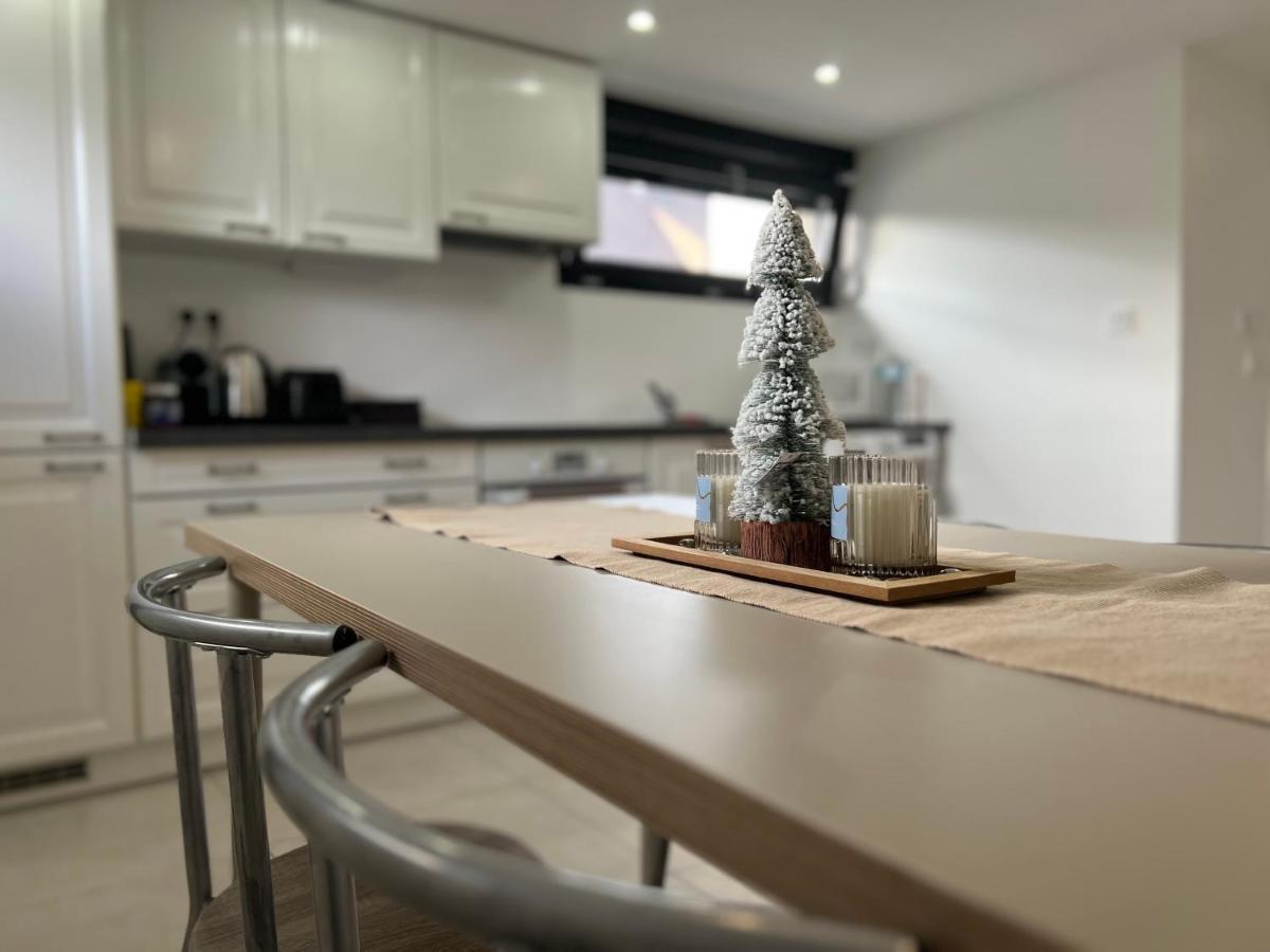 Elvan's Apartment *