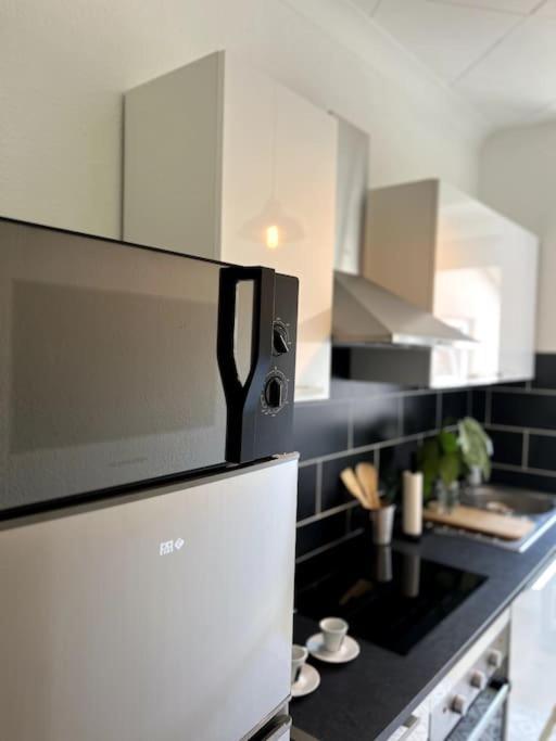 Cosy Et Lumineux Avec Parking Gratuit Apartment