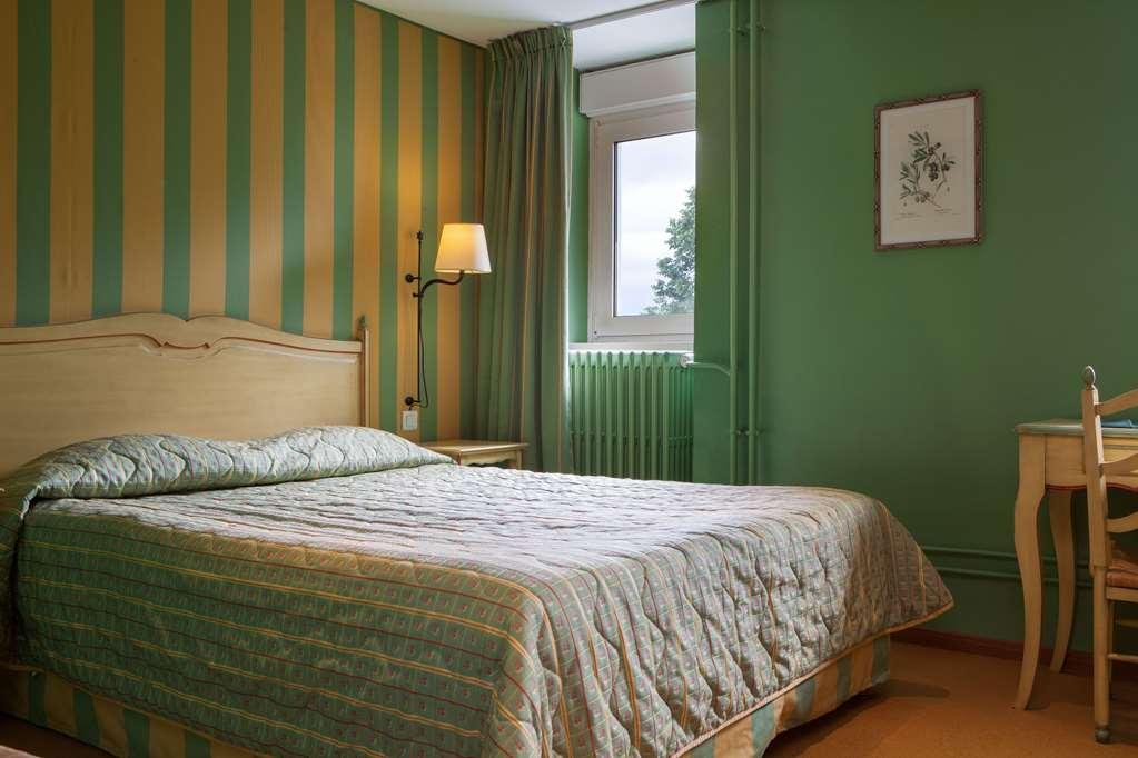 Logis Beausejour Hotel