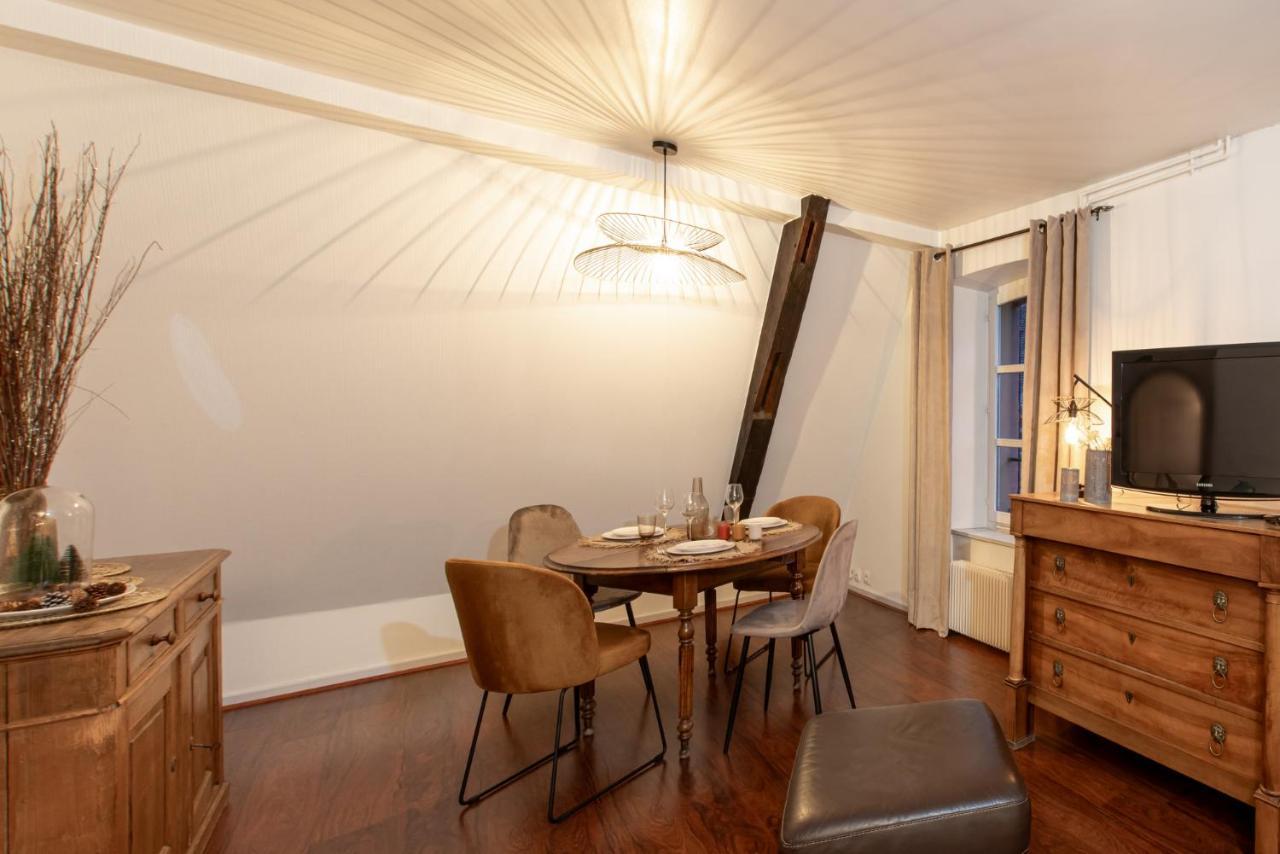 La Loge By 