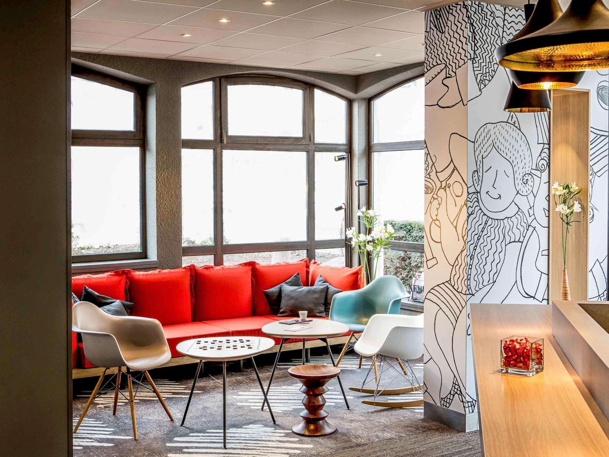 Ibis Centre Hotel 3*