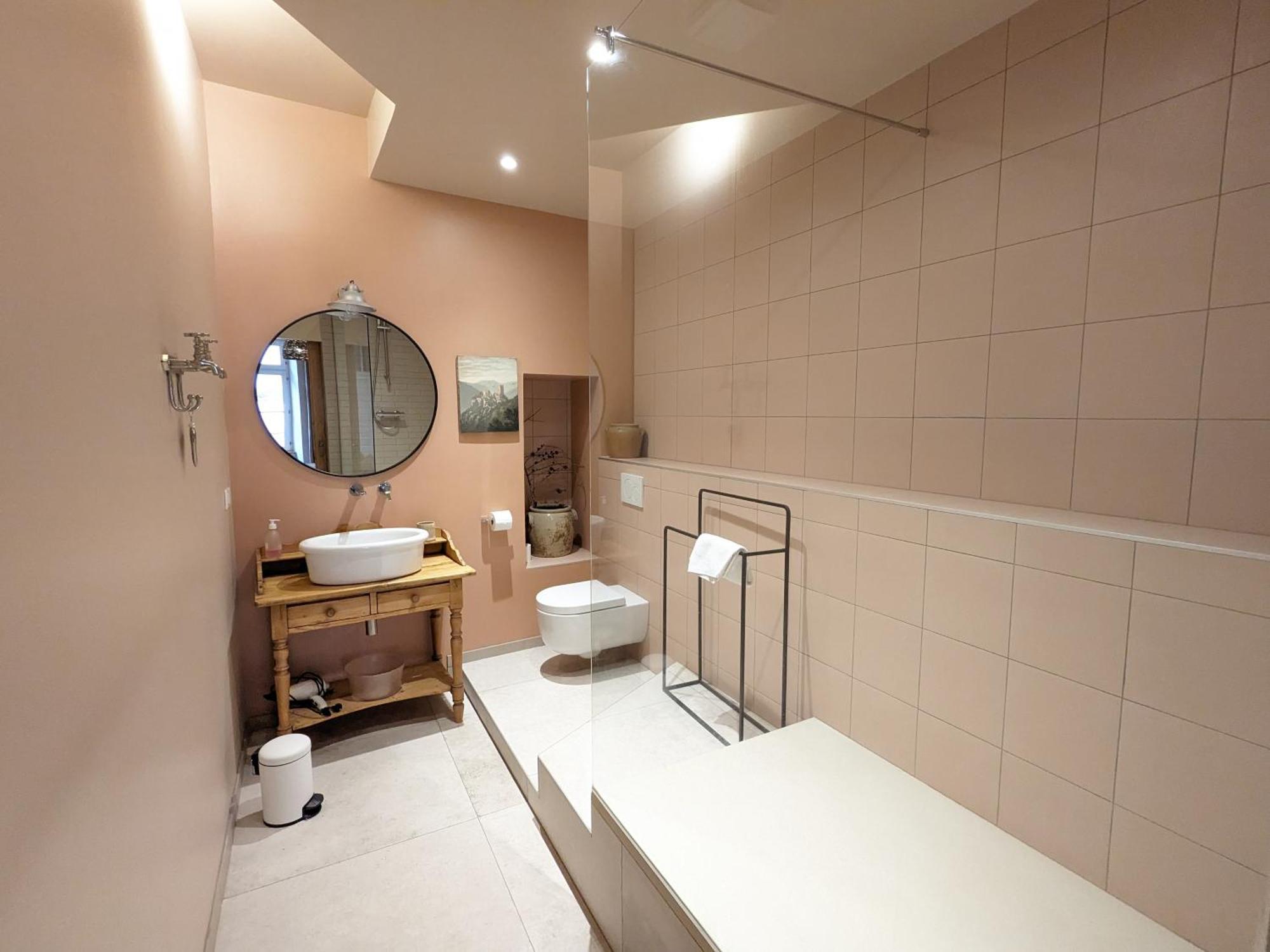 Apartment A Travers Champs Avec Sauna Et Parking *
