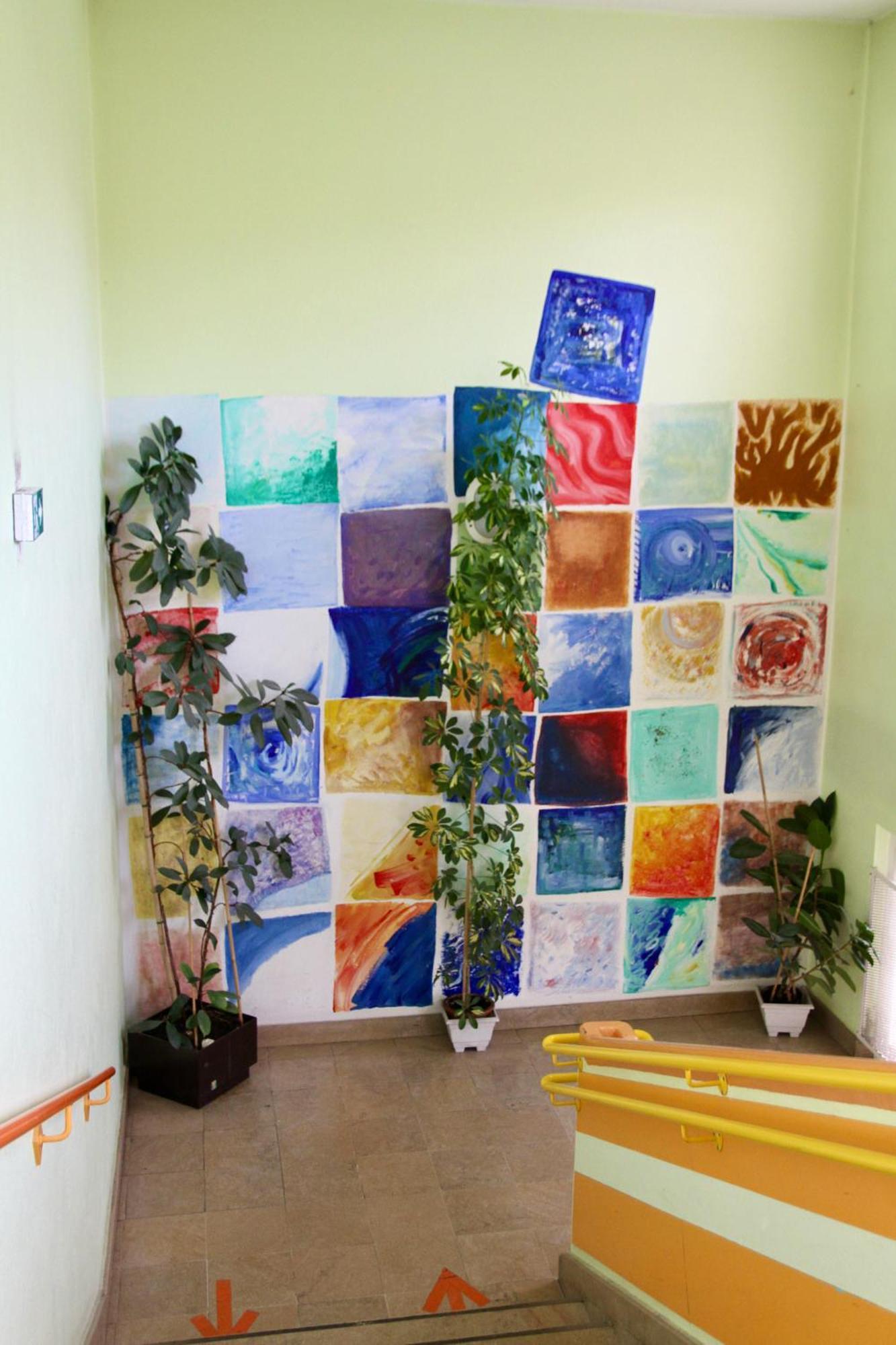 Auberge De Jeunesse Hostel *