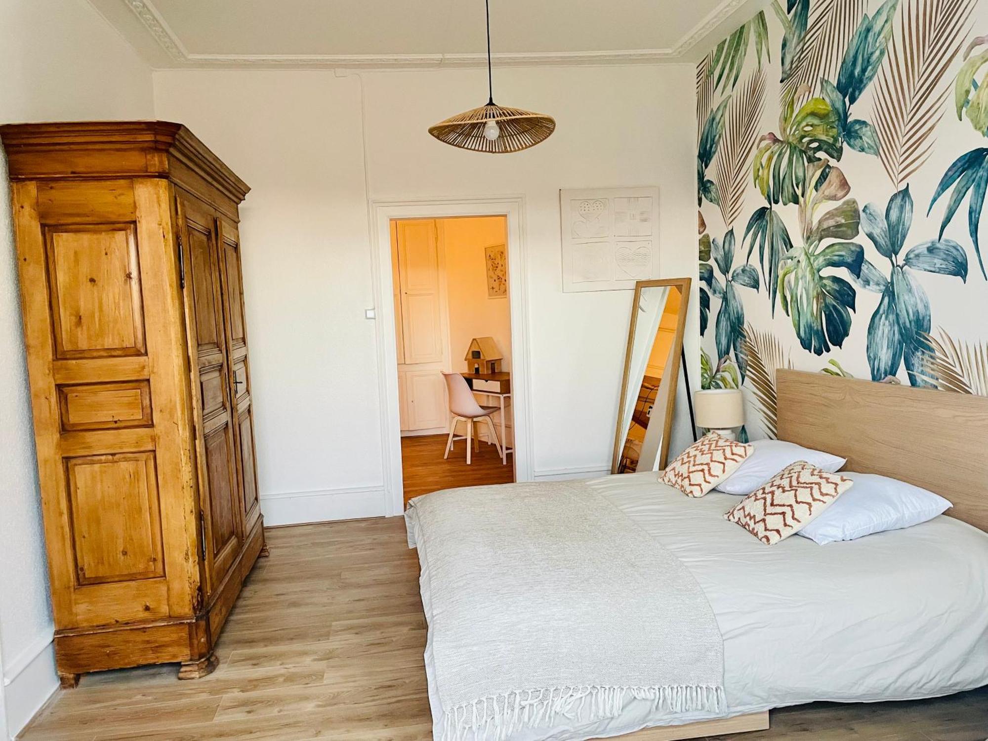 Le Charme De - Proche Centre Et Gare - 8 Personnes - Arrivee Autonome Appartement