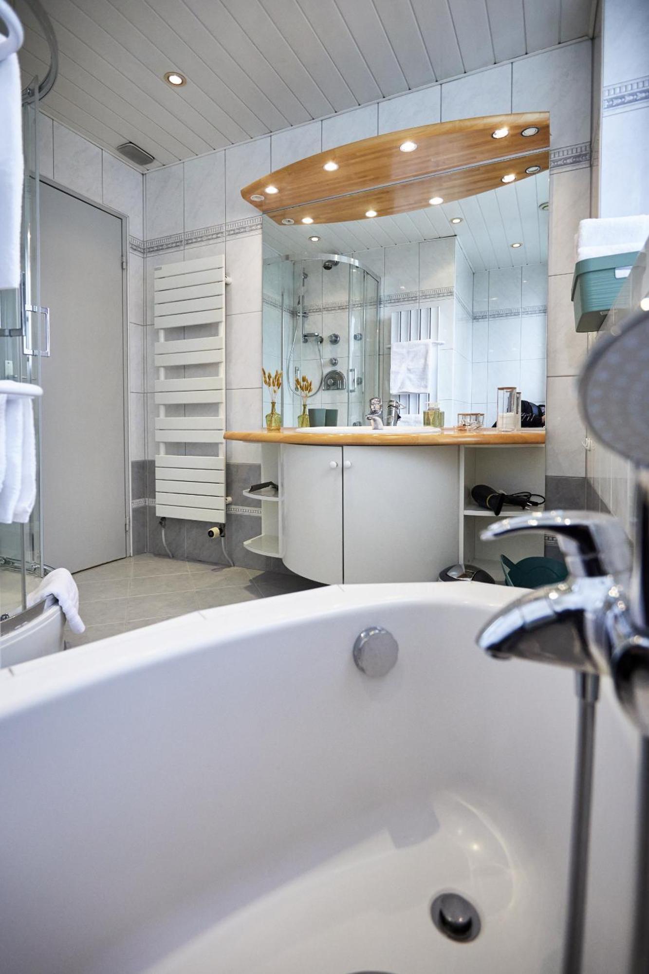 Ferienhaus Maison 140m2 Au Calme - Beau Jardin - A 15mn A Pied Du Centre-ville De Colmar