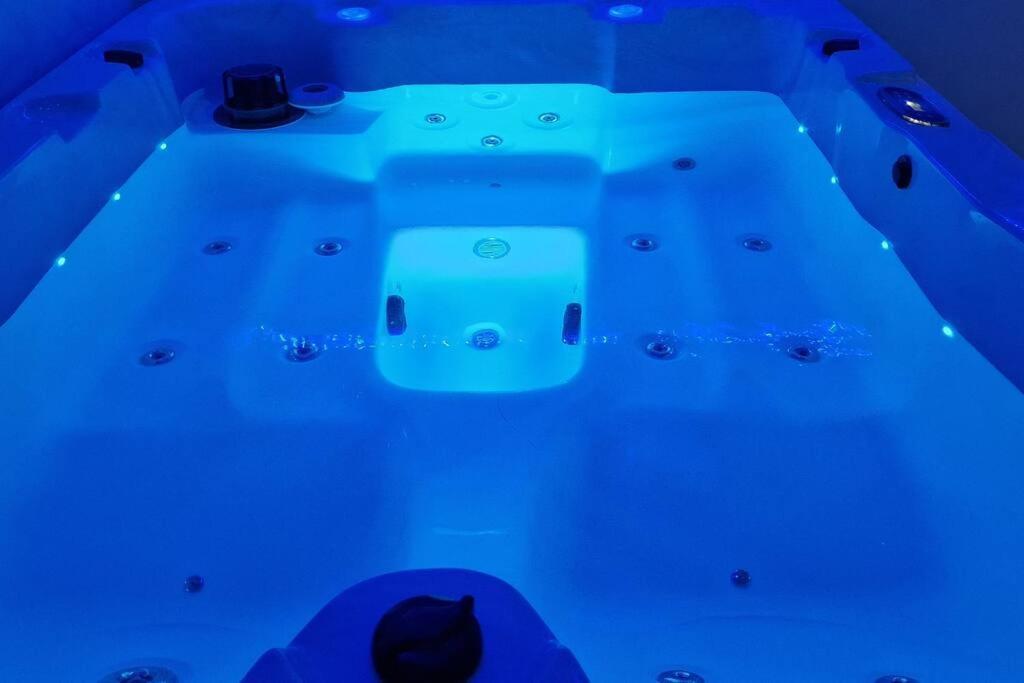 Le Reve Sauna Ecran Cinema *