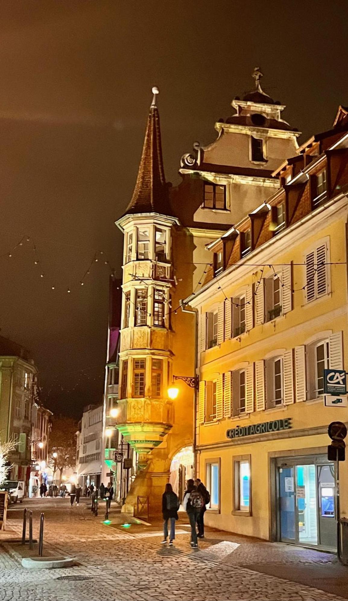Apartment - Le Nichoir - Centre Historique - Parking Gratuit - Box Velo & Poussette *