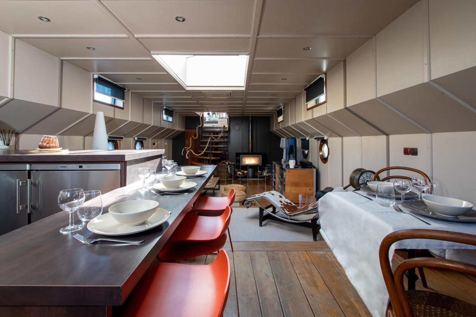 Botel La Peniche