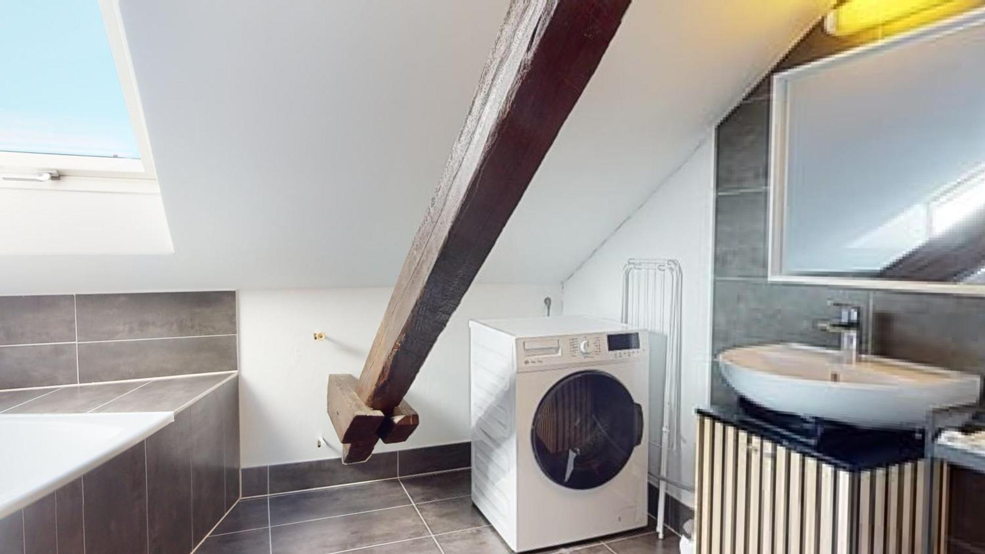 Apartment Le Cocon Colmarien - Proche Centre Et Gare - Stationnement Gratuit - 10 Personnes *