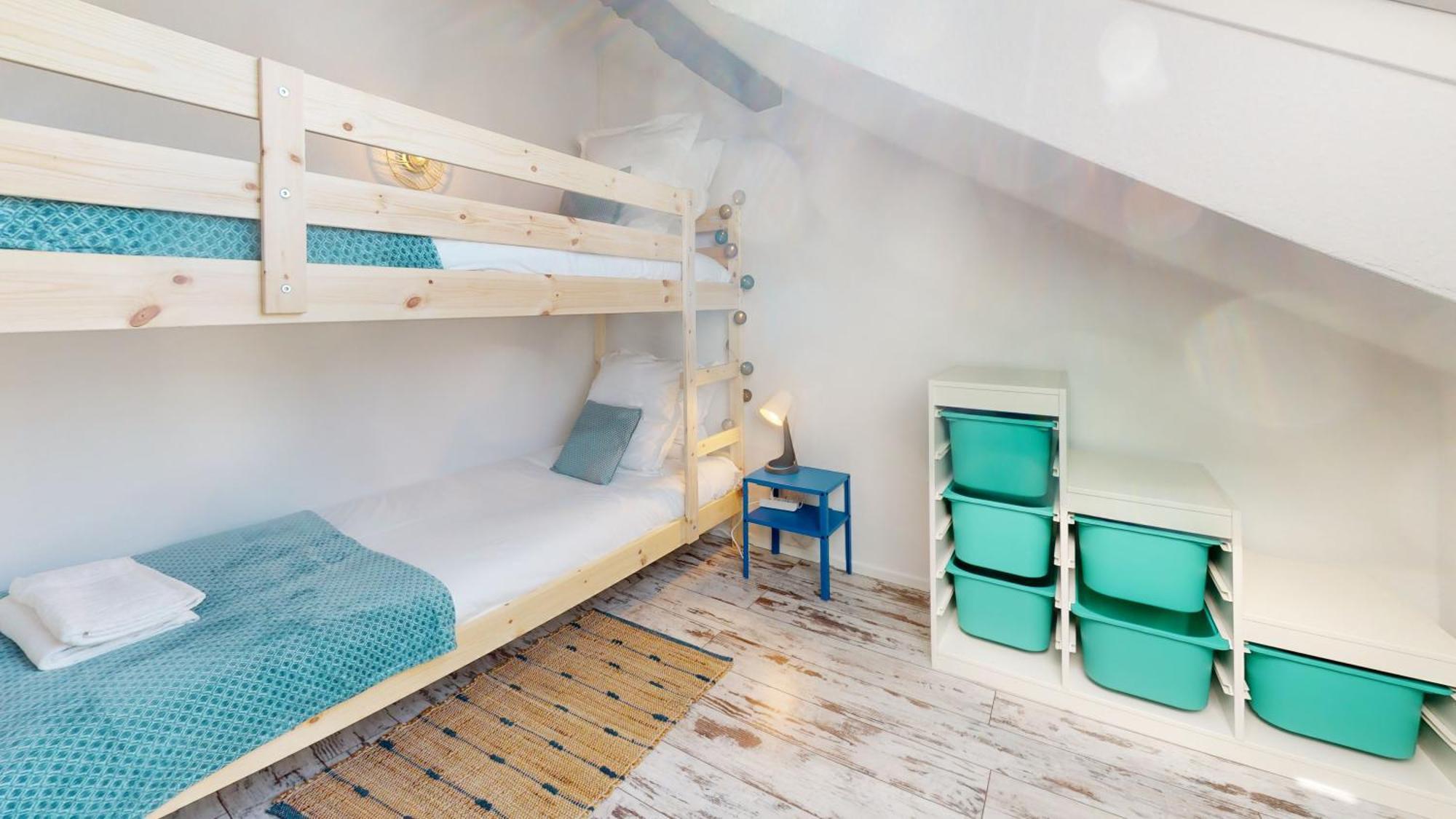 Le Cocon Colmarien - Proche Centre Et Gare - Stationnement Gratuit - 10 Personnes Apartment *