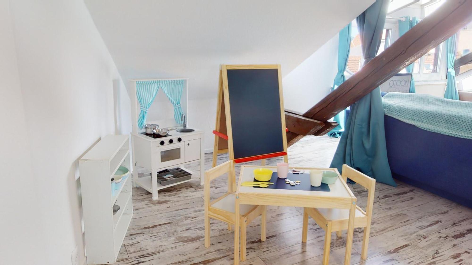 Le Cocon Colmarien - Proche Centre Et Gare - Stationnement Gratuit - 10 Personnes Apartment *