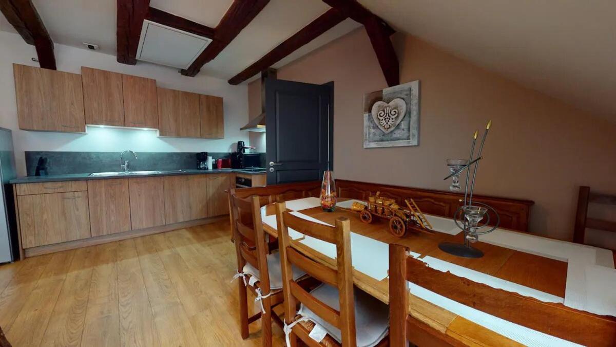 Maison 1708 - Rue Du Canard - Center Appartement