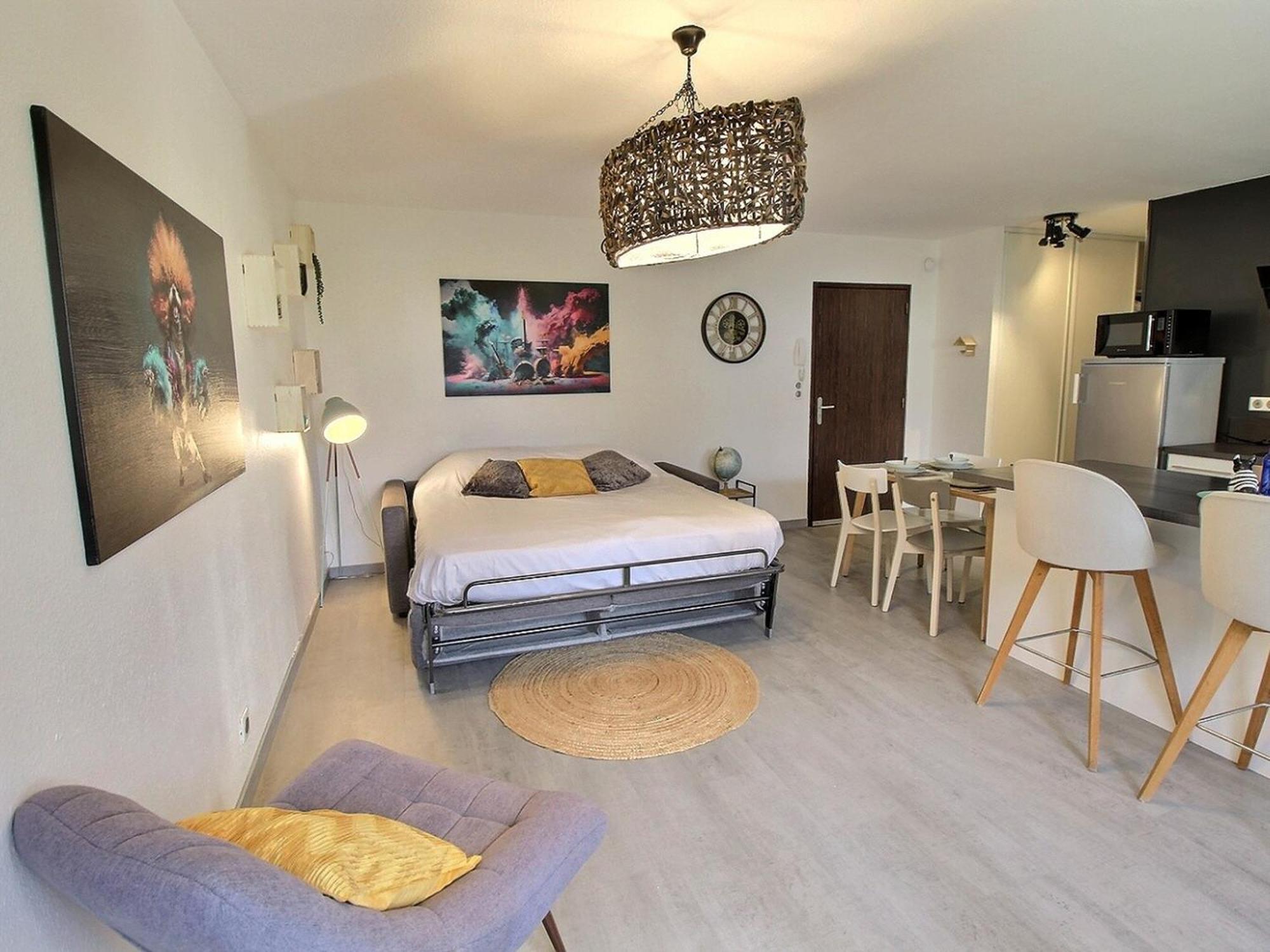 Avec Garage Et Terrasse Au Coeur De Colmar, Pres De La Route Des Vins D'alsace - Fr-1-722-6 Apartment