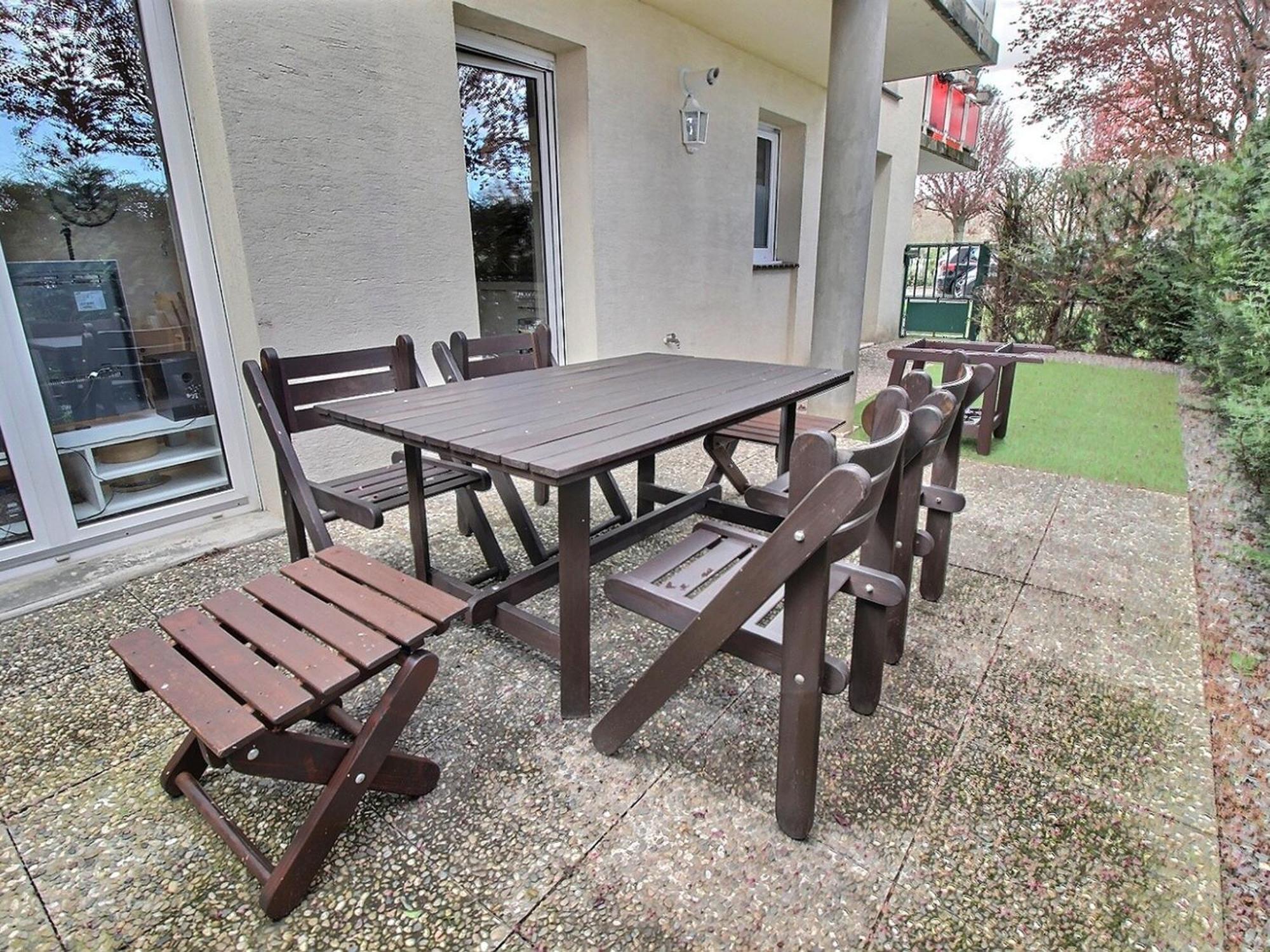 Avec Garage Et Terrasse Au Coeur De Colmar, Pres De La Route Des Vins D'alsace - Fr-1-722-6 *