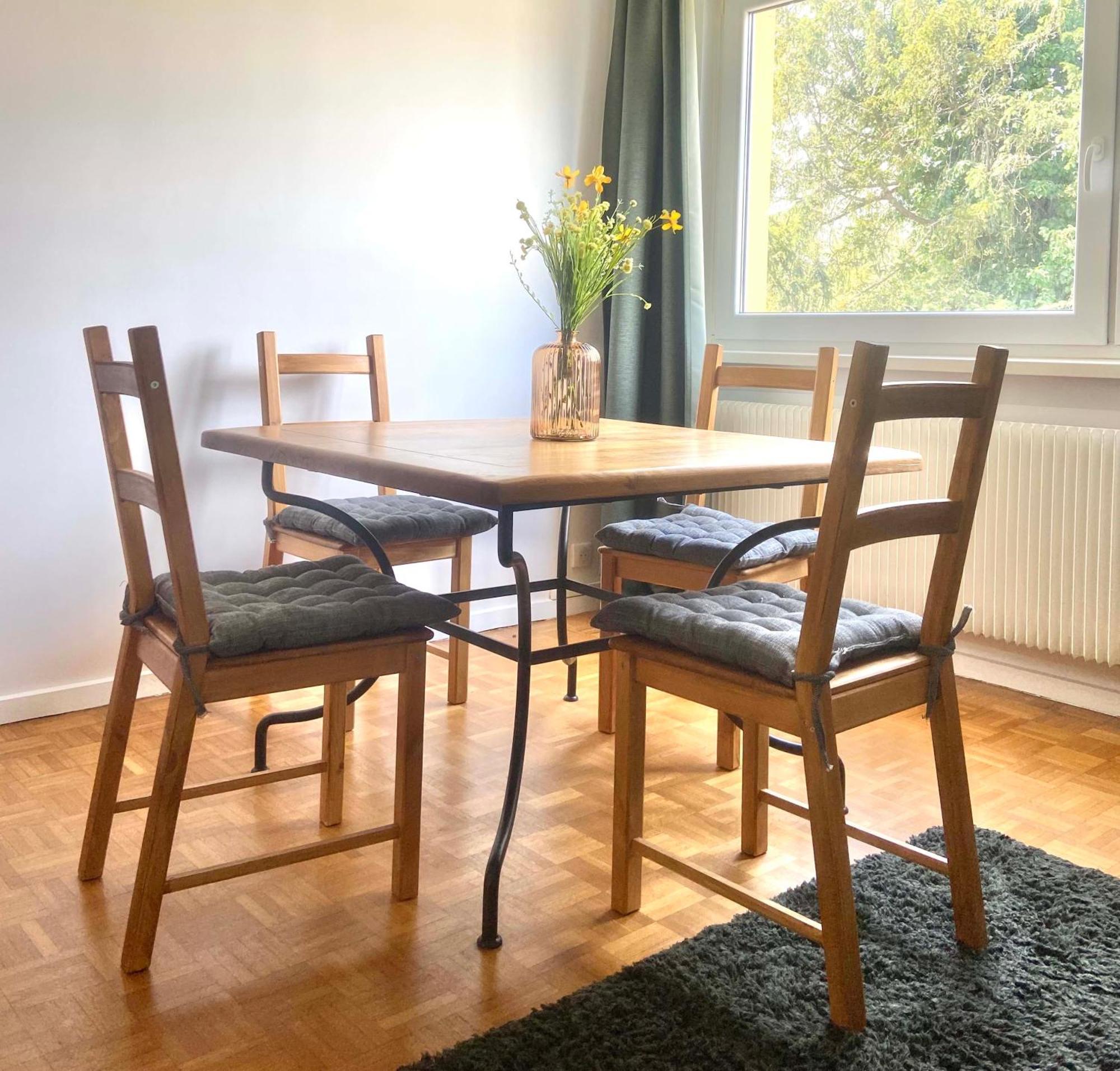 2parkings, 2min Petitevenise-xmarche