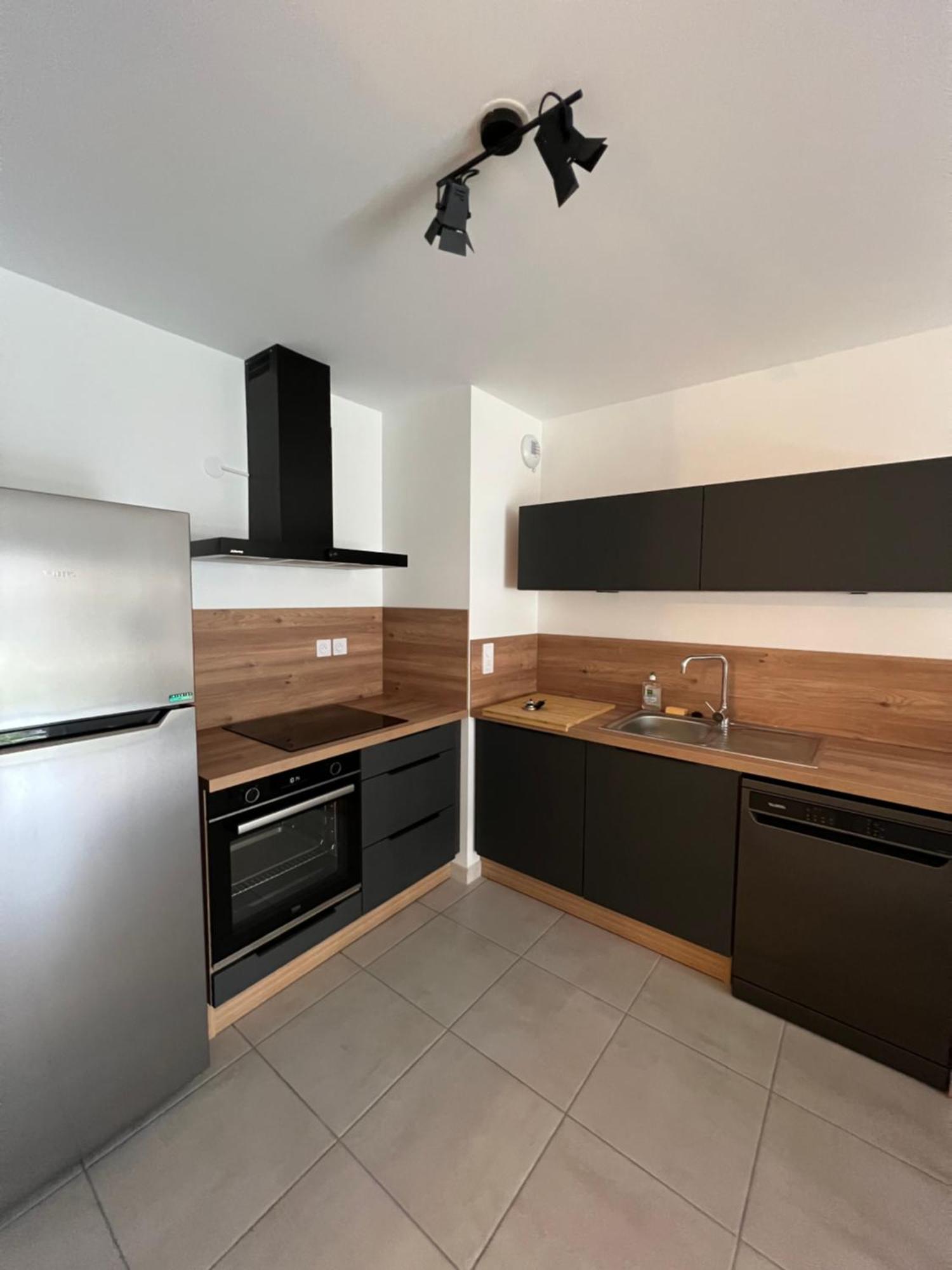 Le Stan - Proche Centre - Terrasse & Parking Gratuit Colmar