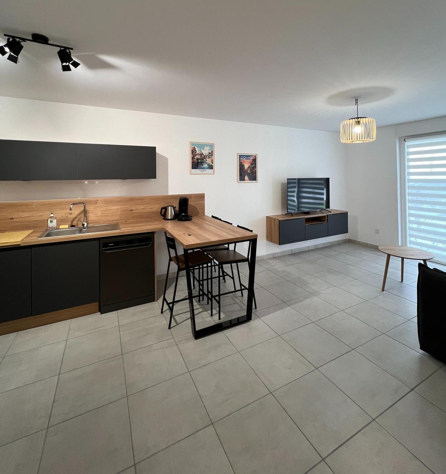 Appartement Le Stan - Proche Centre - Terrasse & Parking Gratuit