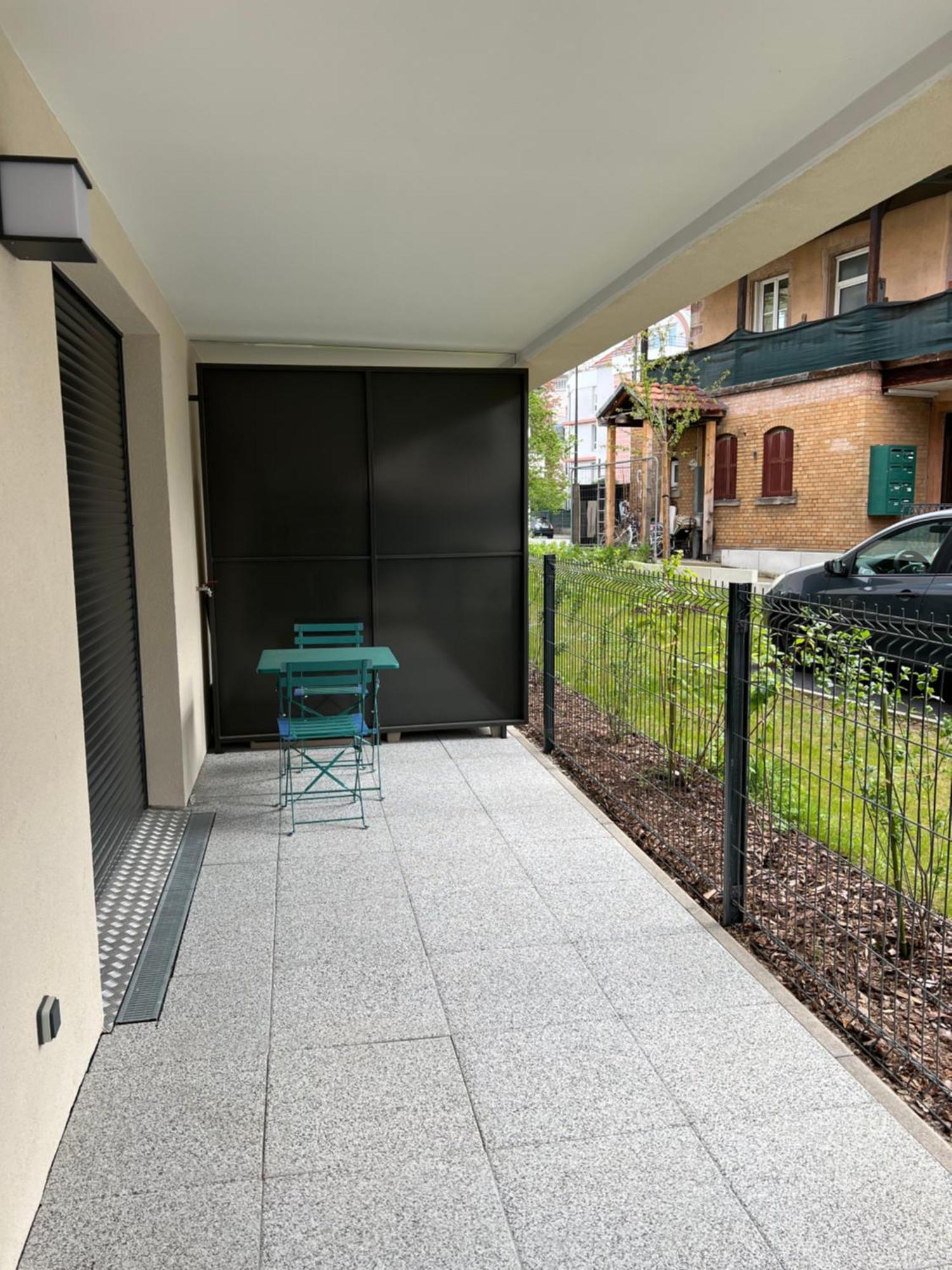 Appartement Le Stan - Proche Centre - Terrasse & Parking Gratuit *
