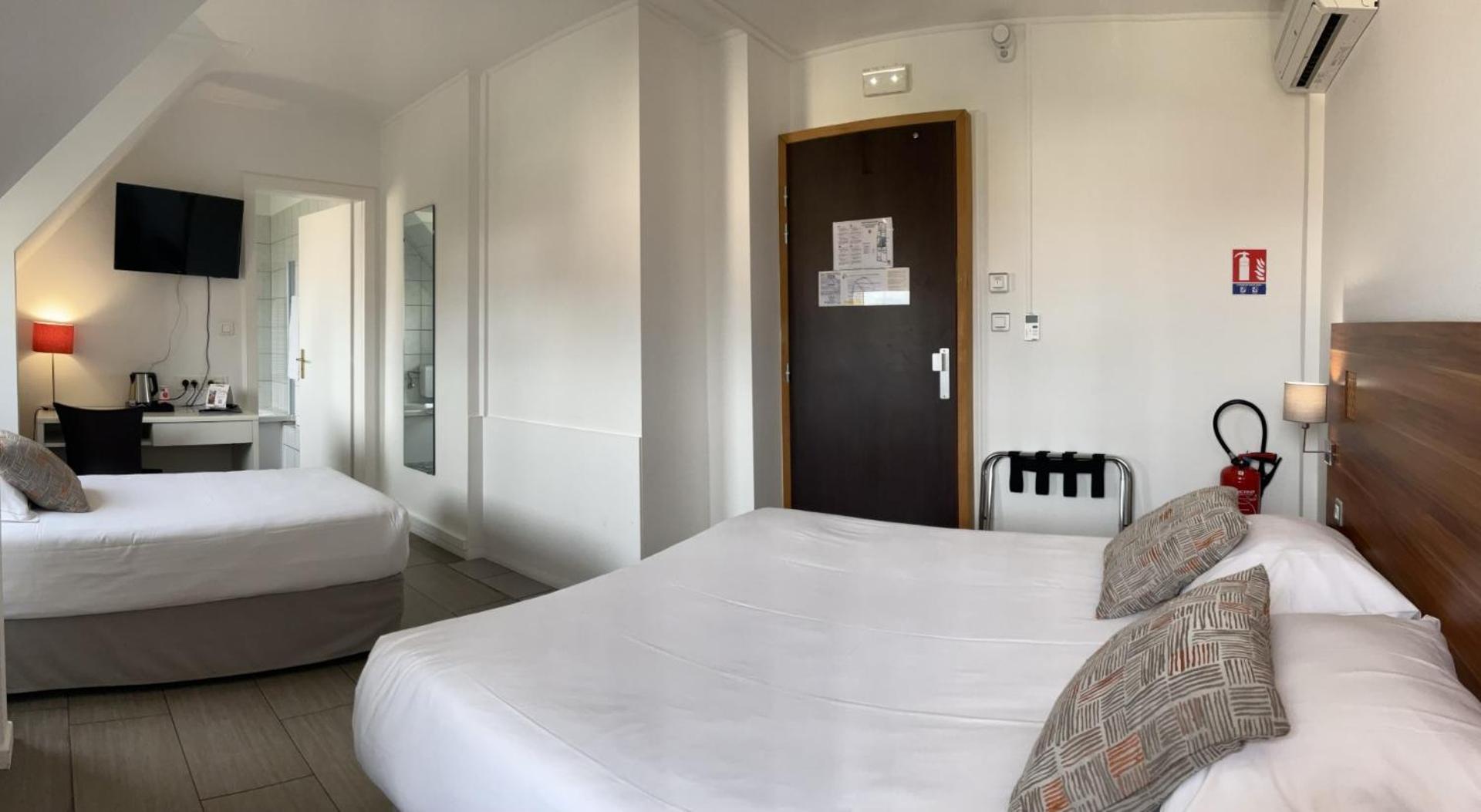 Hotel The Originals City, Gare
