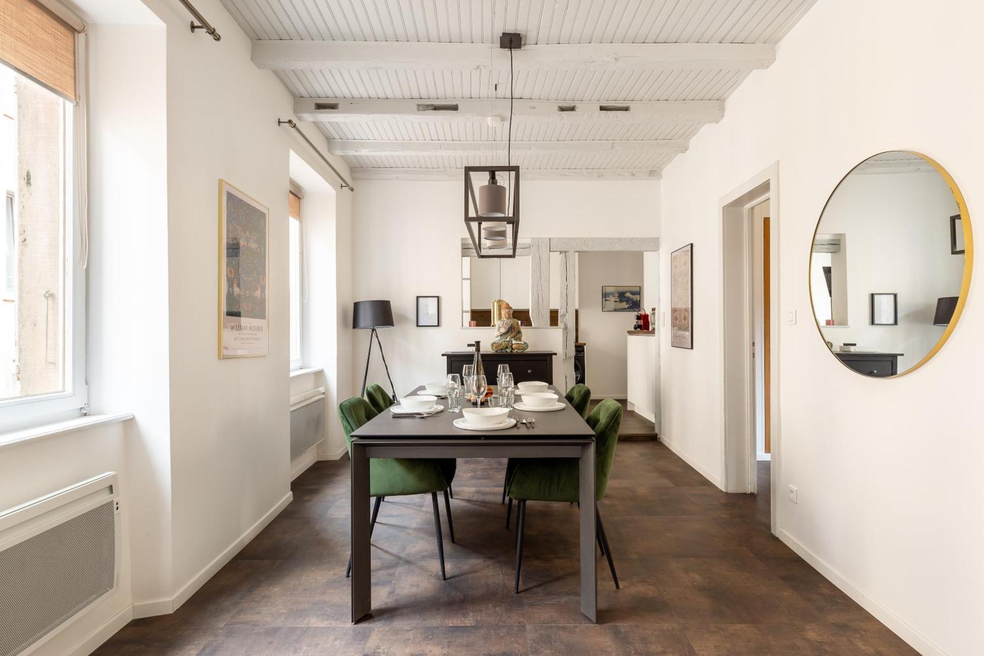 Travel Homes - The Rokst: Rare, And Modern Appartement