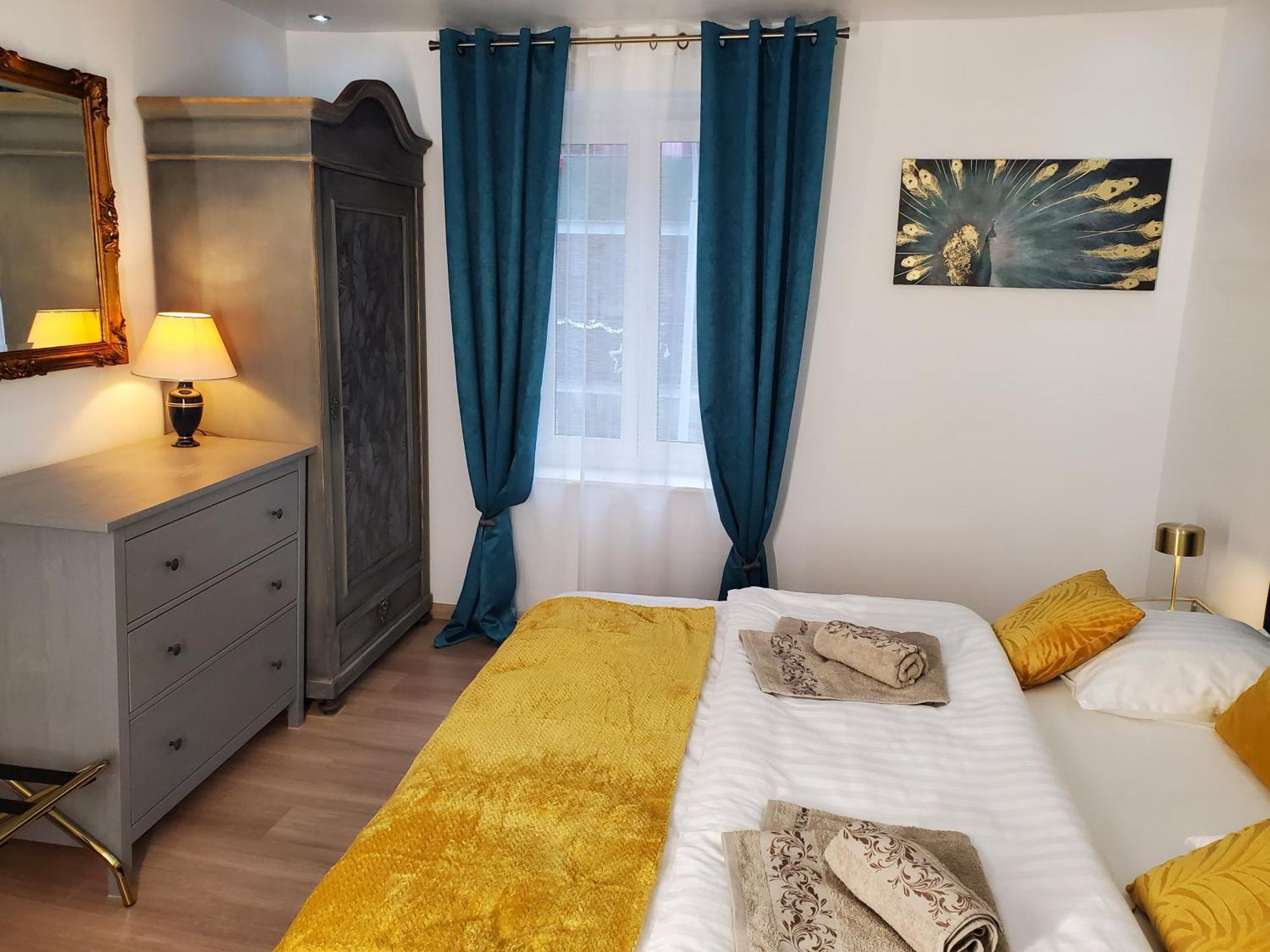 Mirka & Franck Chic 4 Stars Parking Free
