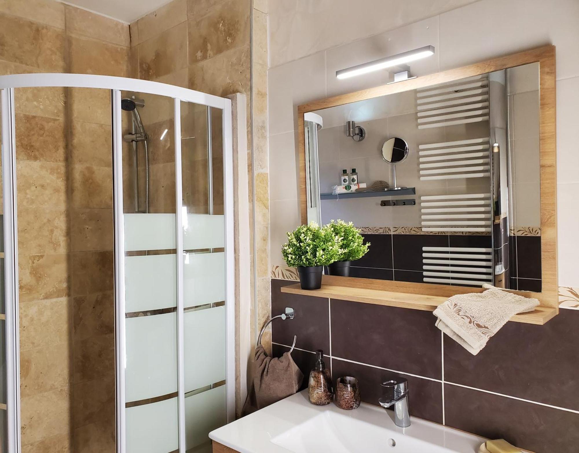 Mirka & Franck Chic 4 Stars Parking Free Appartement *