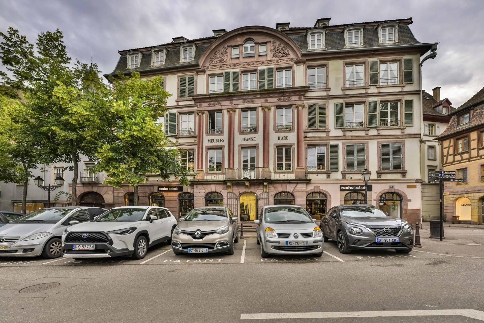 I-love-colmar - Le 8 De Coeur - Garage Gratuit Colmar