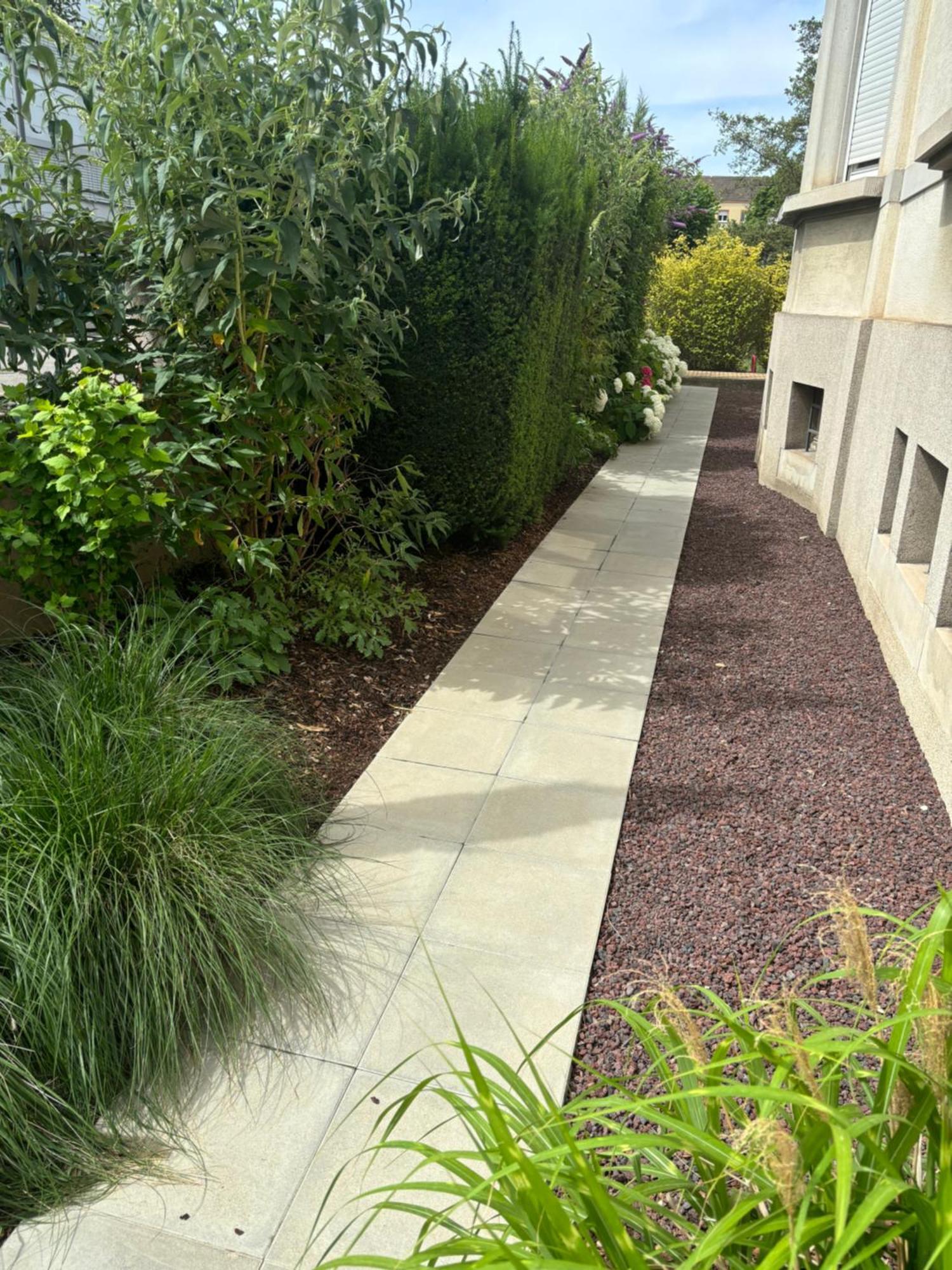 De Prestige Au Centre Climatise Avec Jardin Prive Apartment