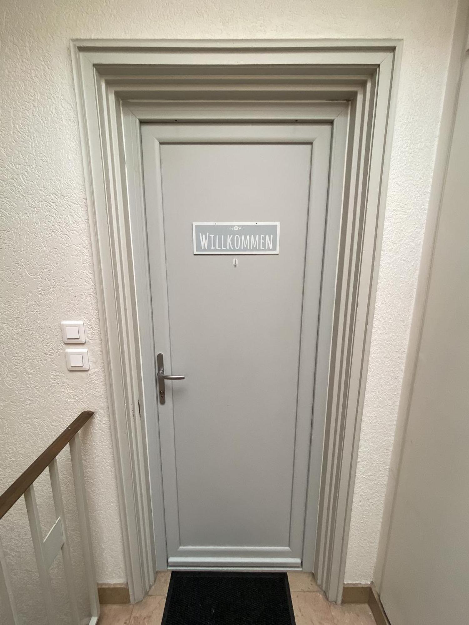 Renove 10 Minutes A Pied Du Coeur De Appartement *