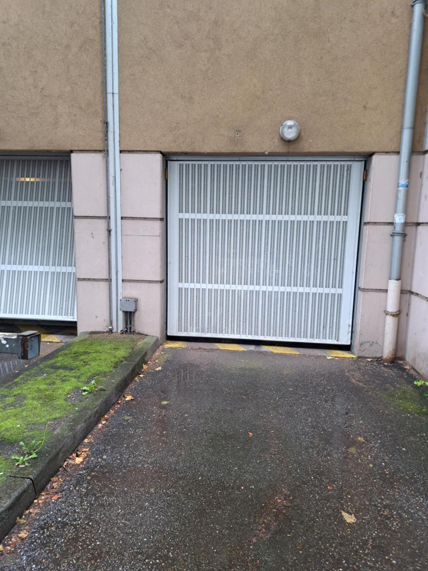 Centre Historique Avec Parking Inclus