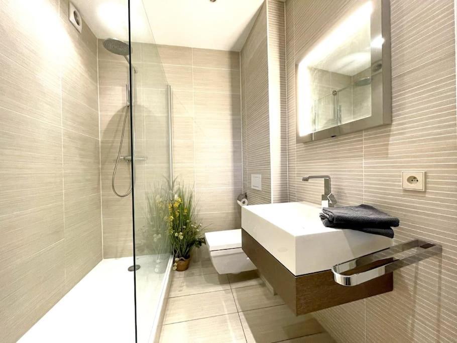 Apartment Le 14, Art Et Design