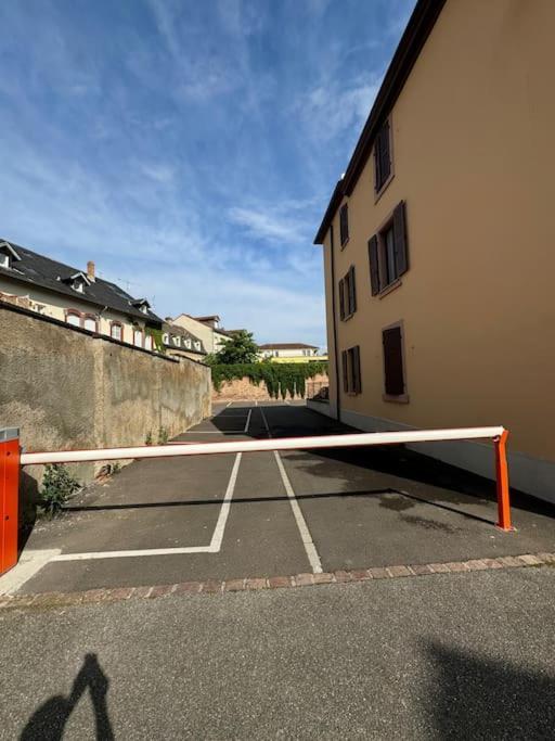 Le Petit Nid De - Parking Prive Appartement Colmar