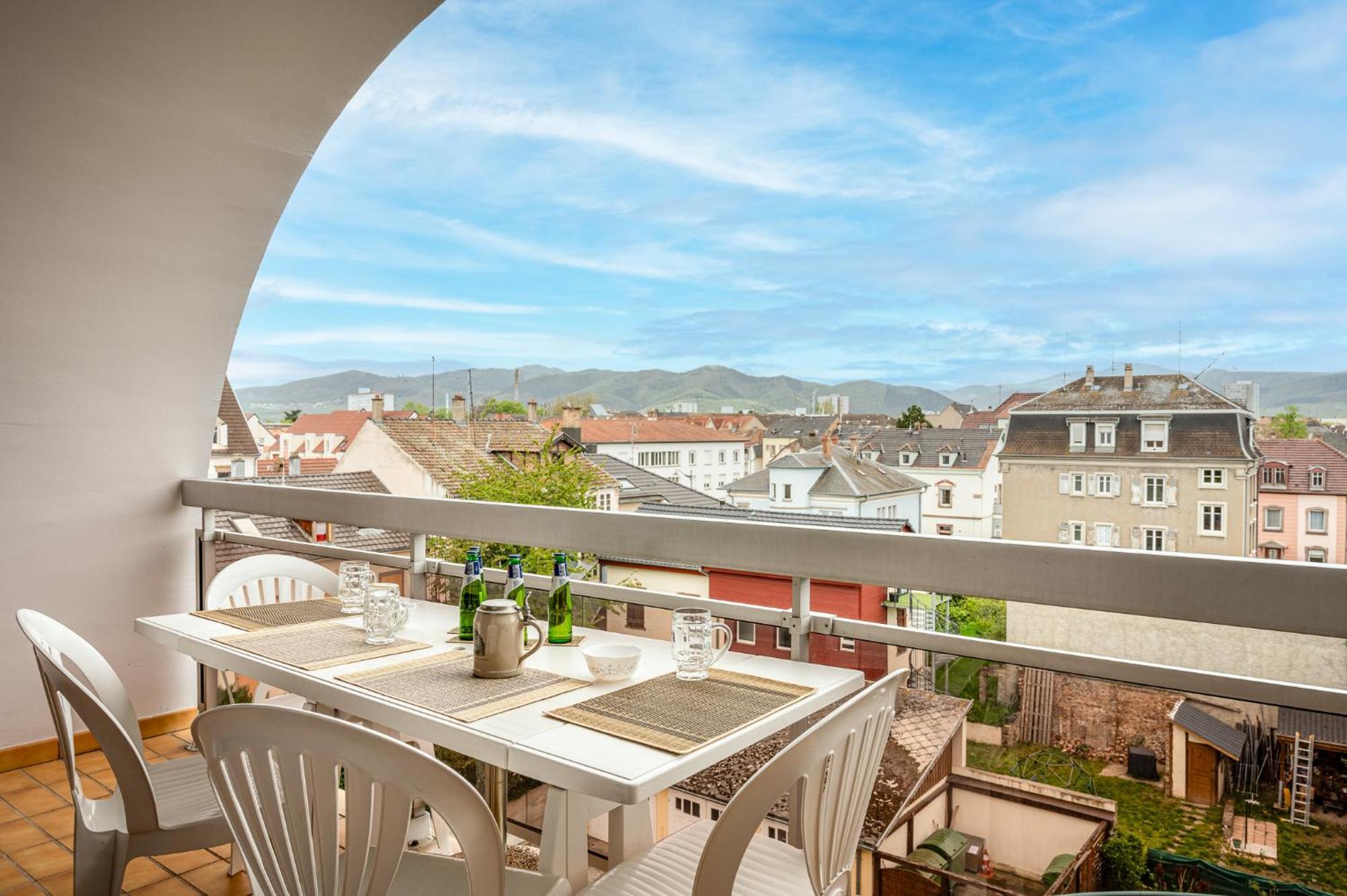 Cosy. 10mn Du Centre Et De La Gare. Garage Gratuit Accommodatie bij particulieren