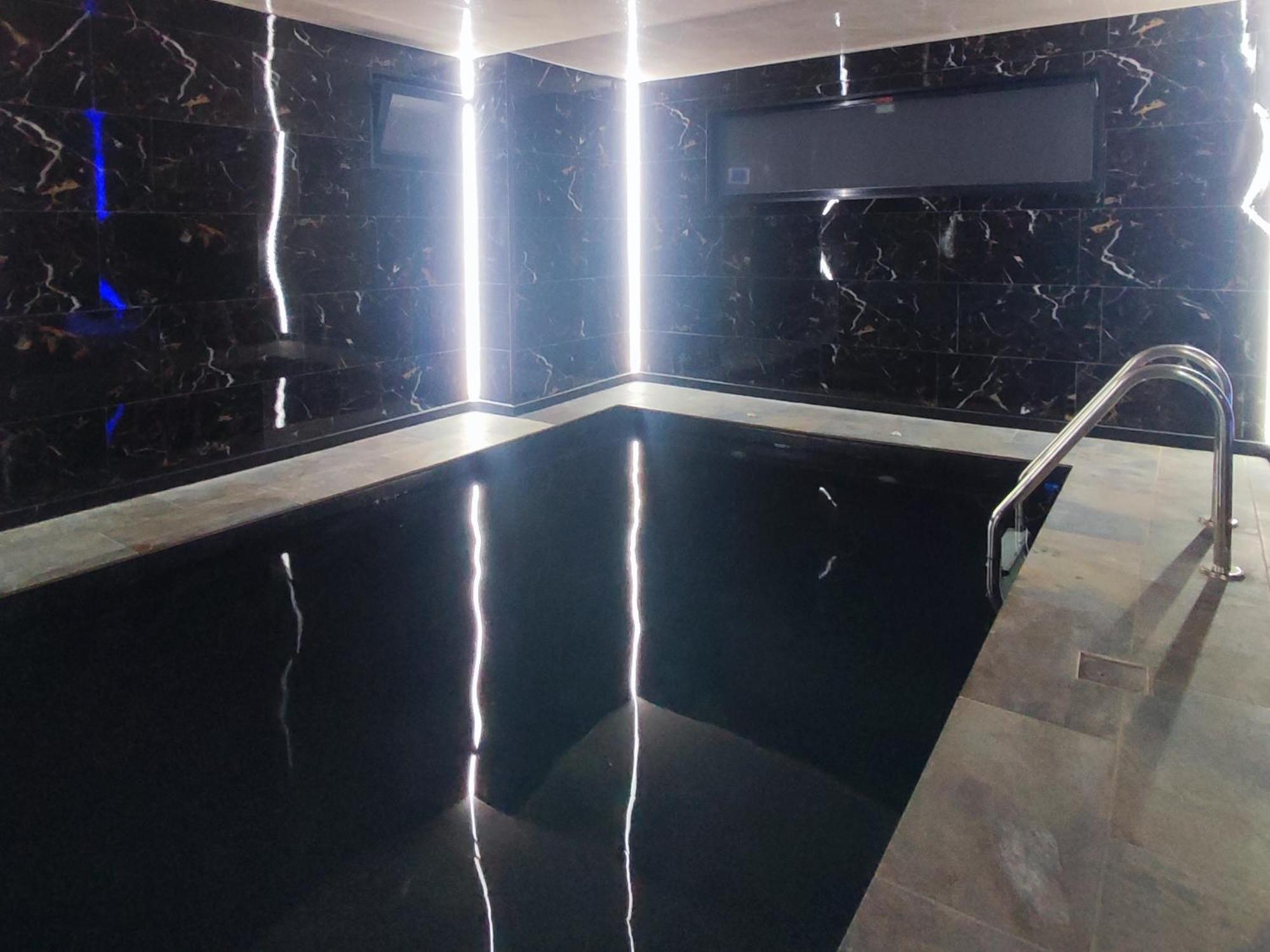 Vakantiehuis R Luxury Piscine Et Privatifs