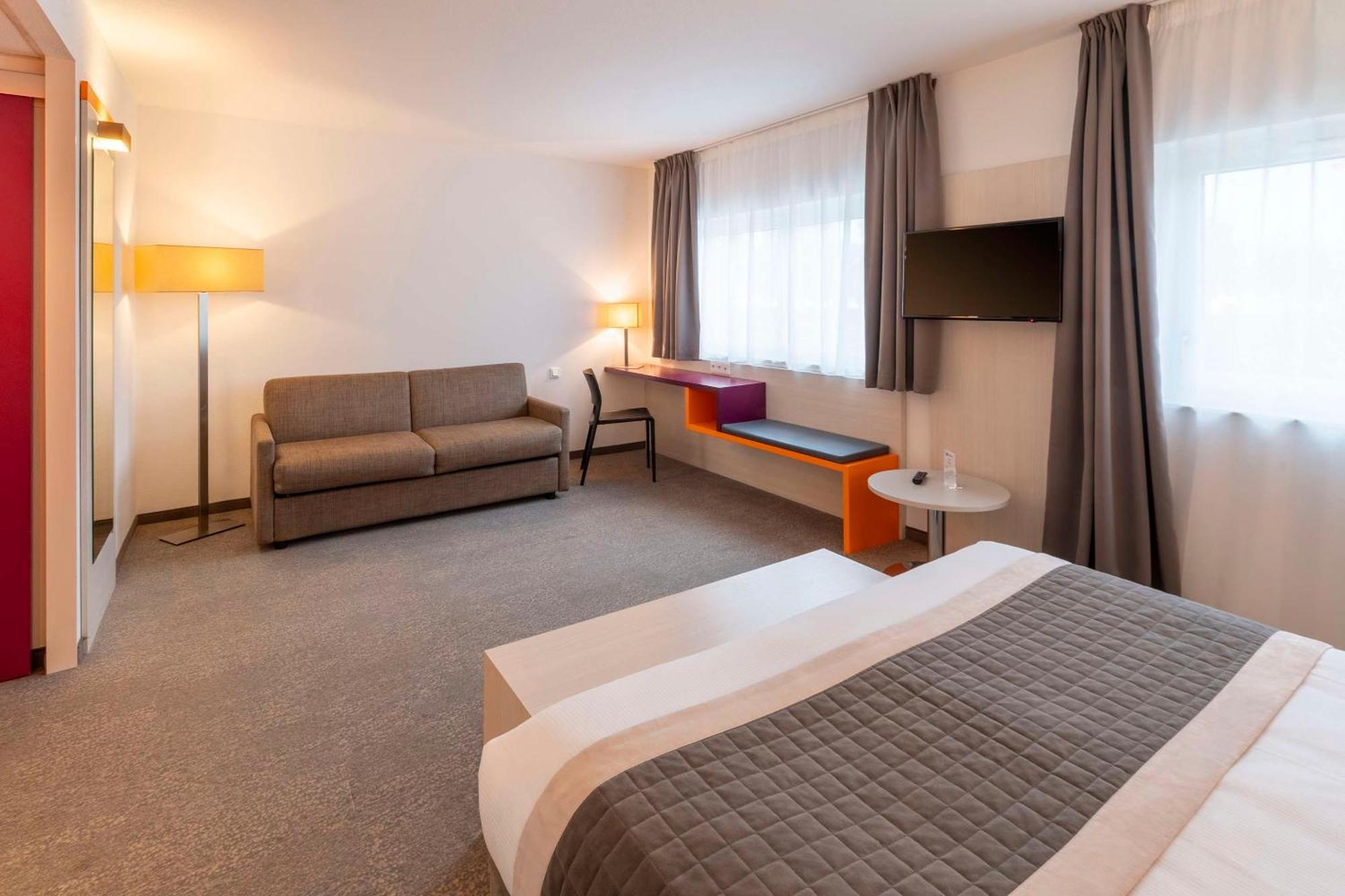 Hotel Western Expo 3*
