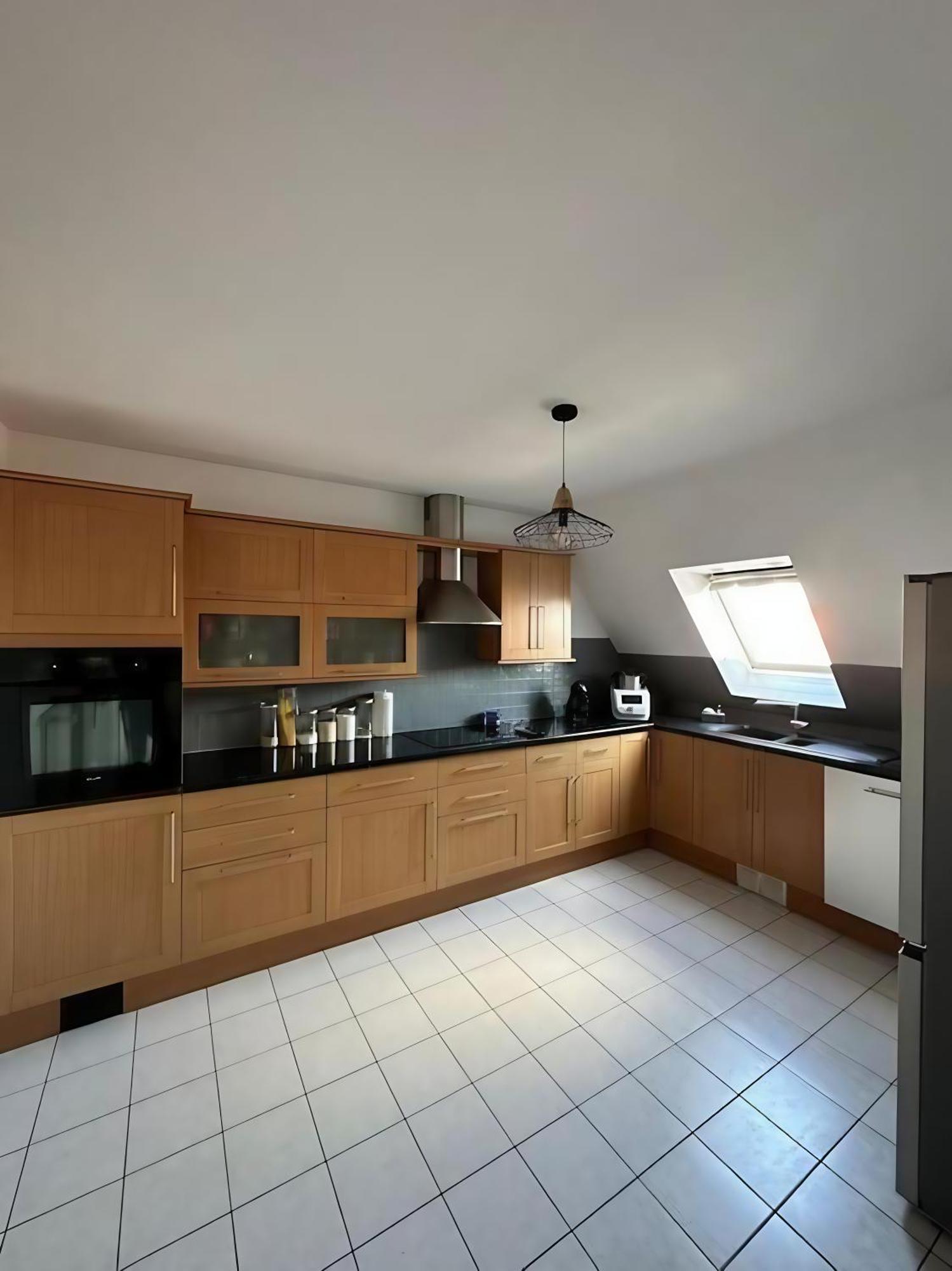 Superbe Duplex Proche Centre Parking Gratuit Apartment