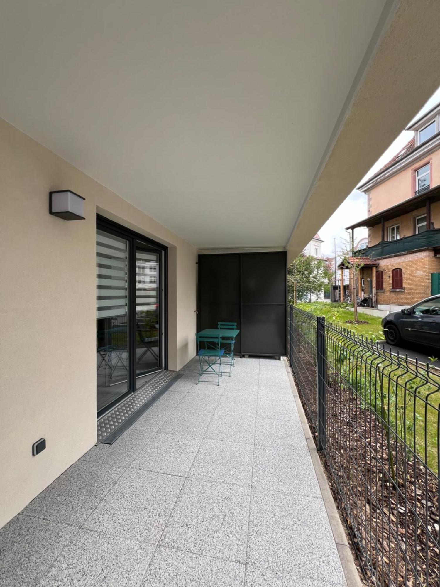 Le Stan - Proche Centre - Terrasse & Parking Gratuit Appartement *