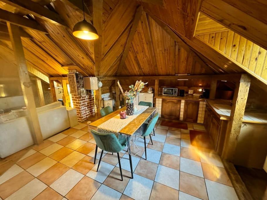 Un Dans La Appartement *