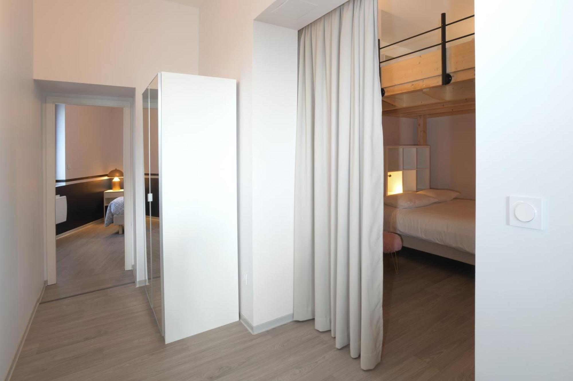 Au Cheval Blanc - Familial 6p Parking Prive Proche Centre Apartment *