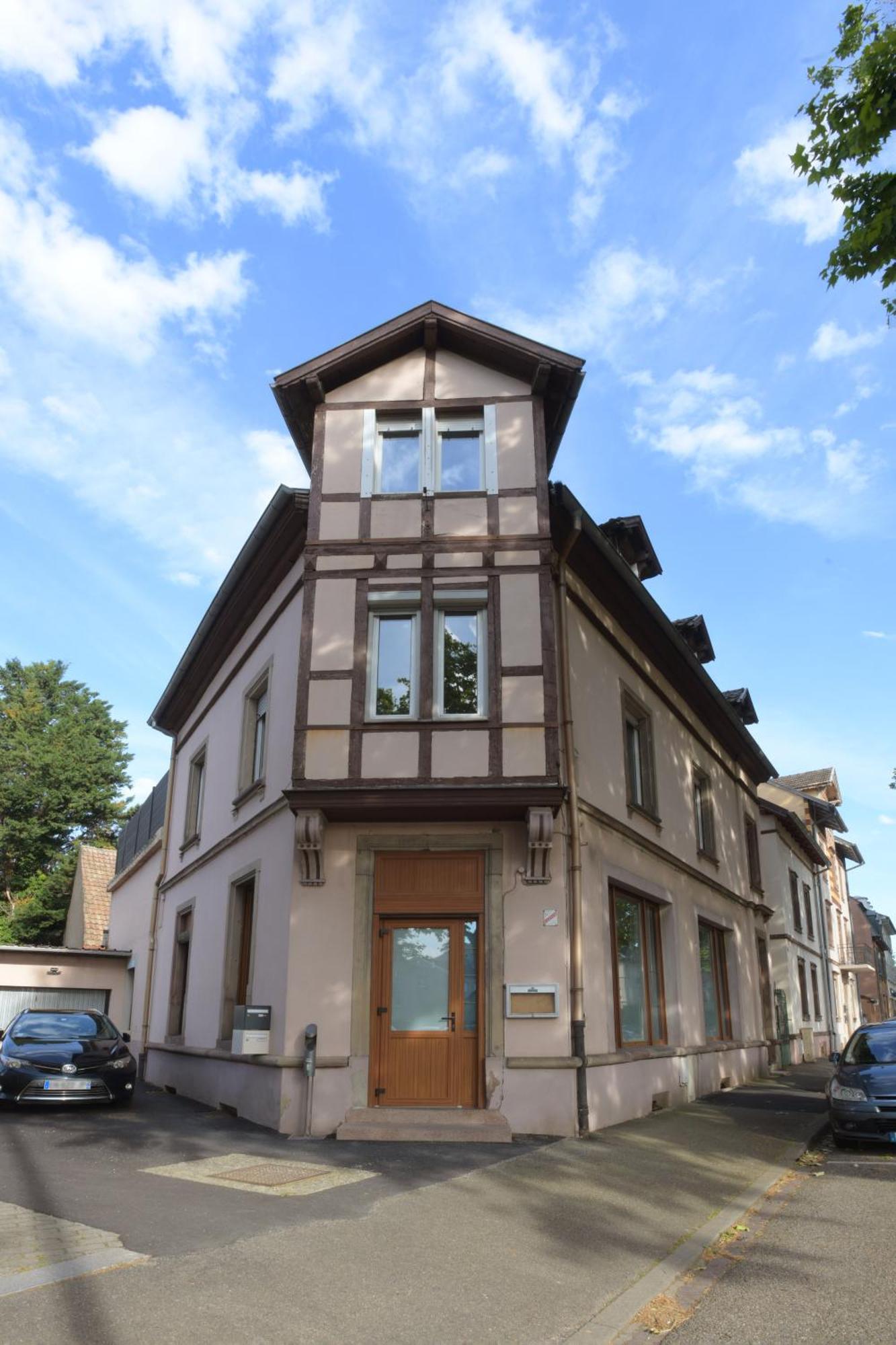 Au Cheval Blanc - Familial 6p Parking Prive Proche Centre Apartment
