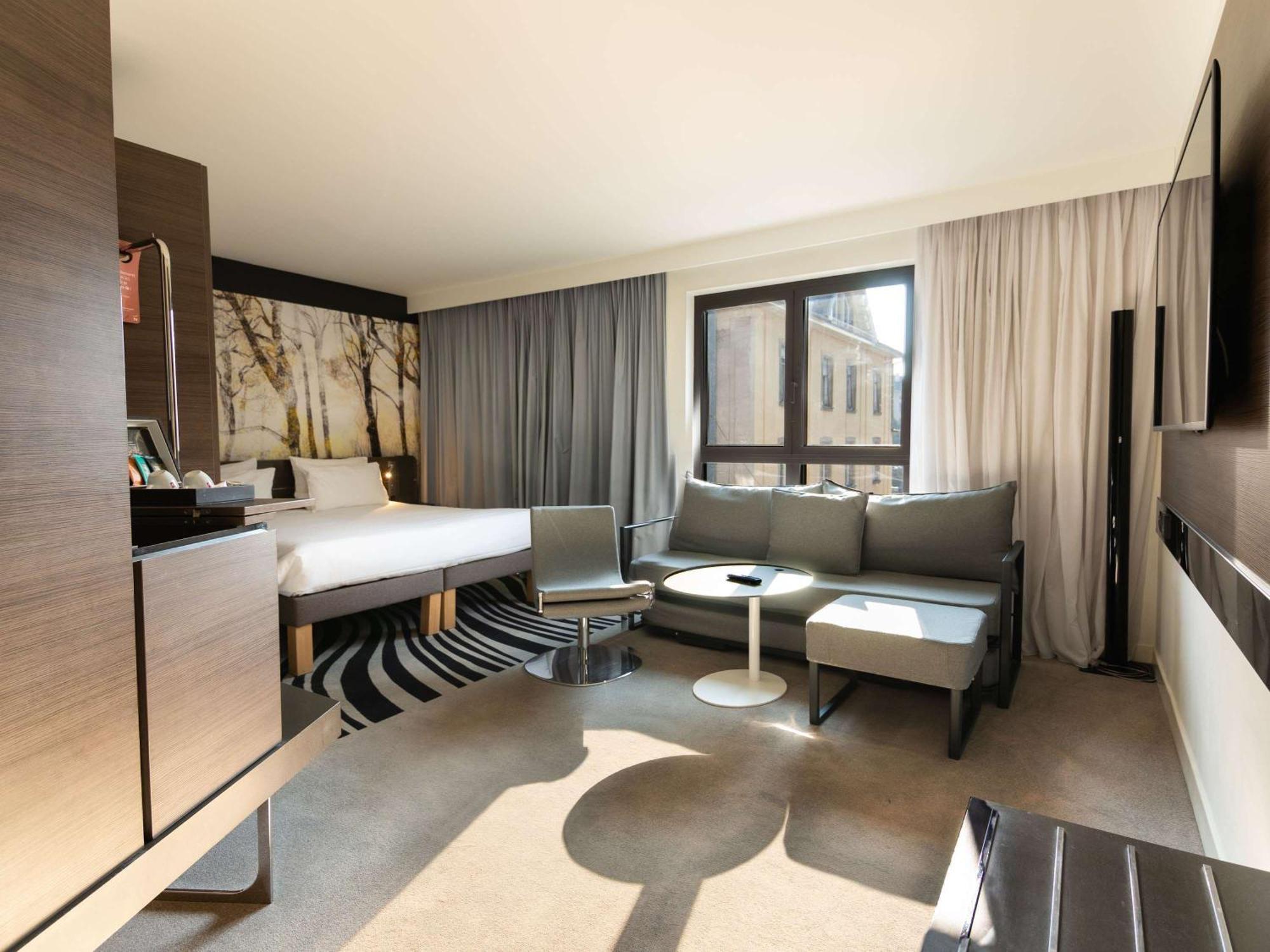 Novotel Centre 4*