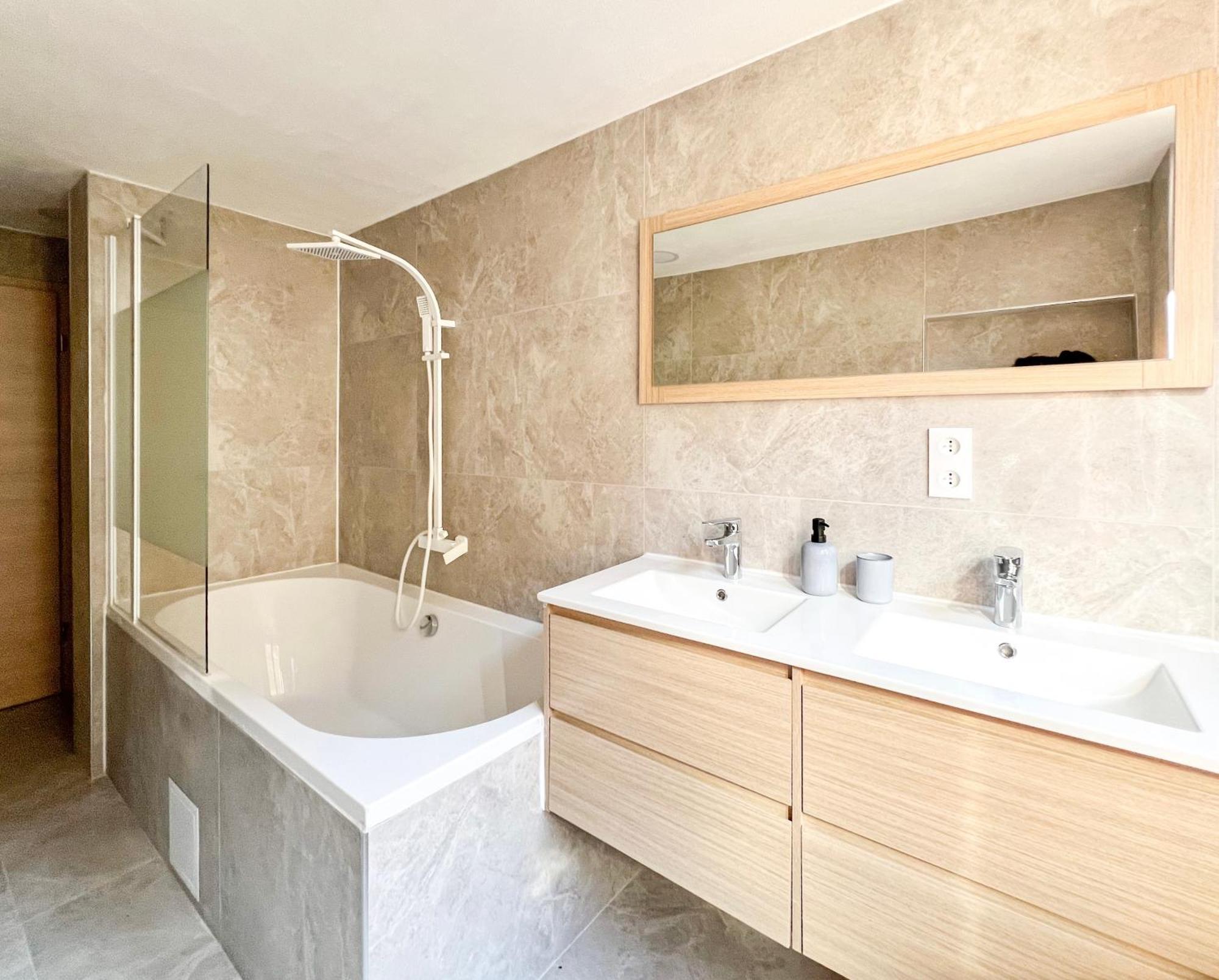 Tresor Cache - Petite Venise - 8 People Appartement