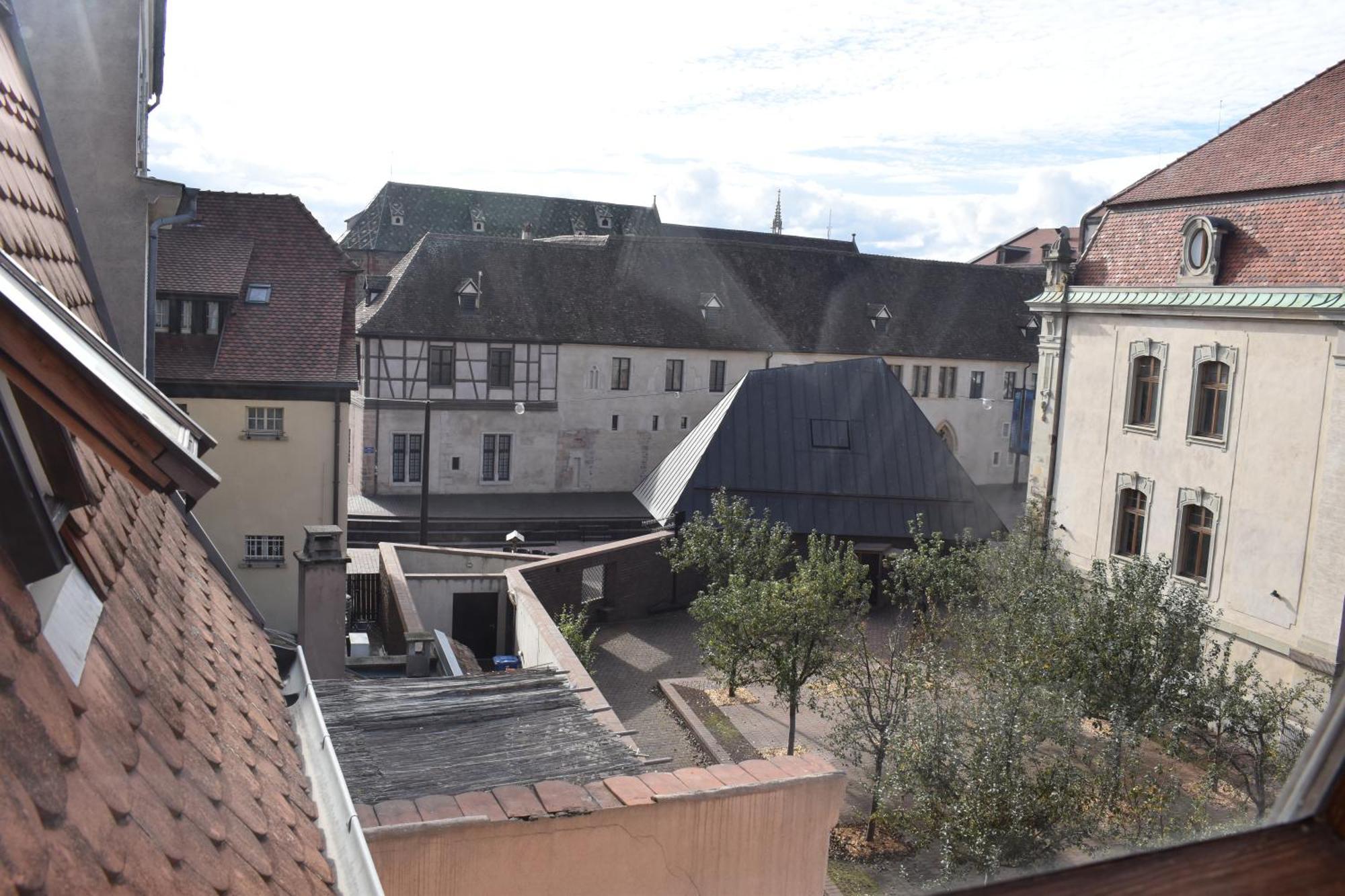 Appartement La Tour Du Rempart - T2 En Duplex En Hypercentre De