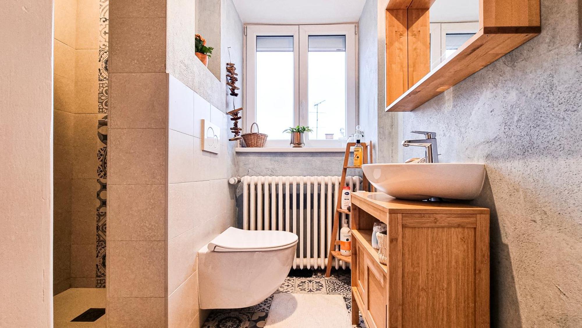Ravissante Petite - - Gare Séjour chez l'habitant