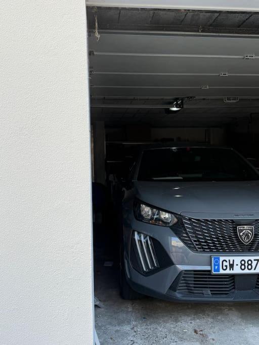 Appartement Lumineux De 92m2 *