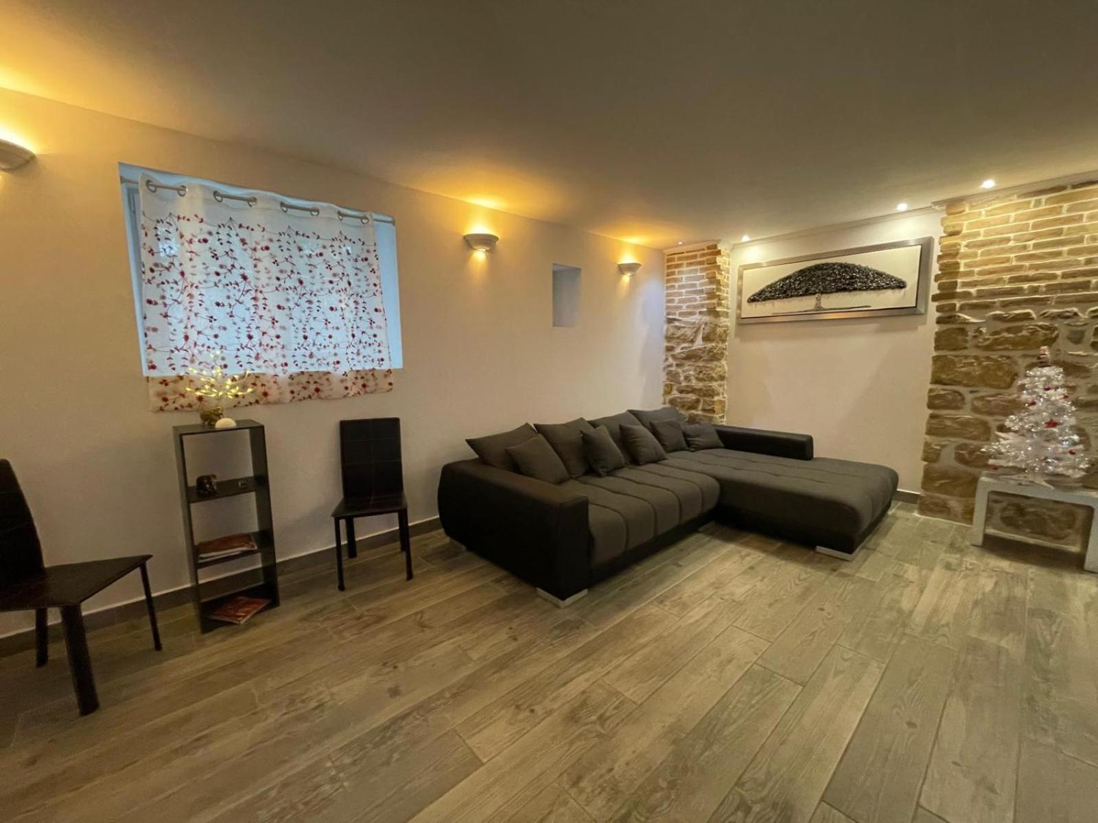 Apartment Proche Centre Parking Public Gratuit Colmar