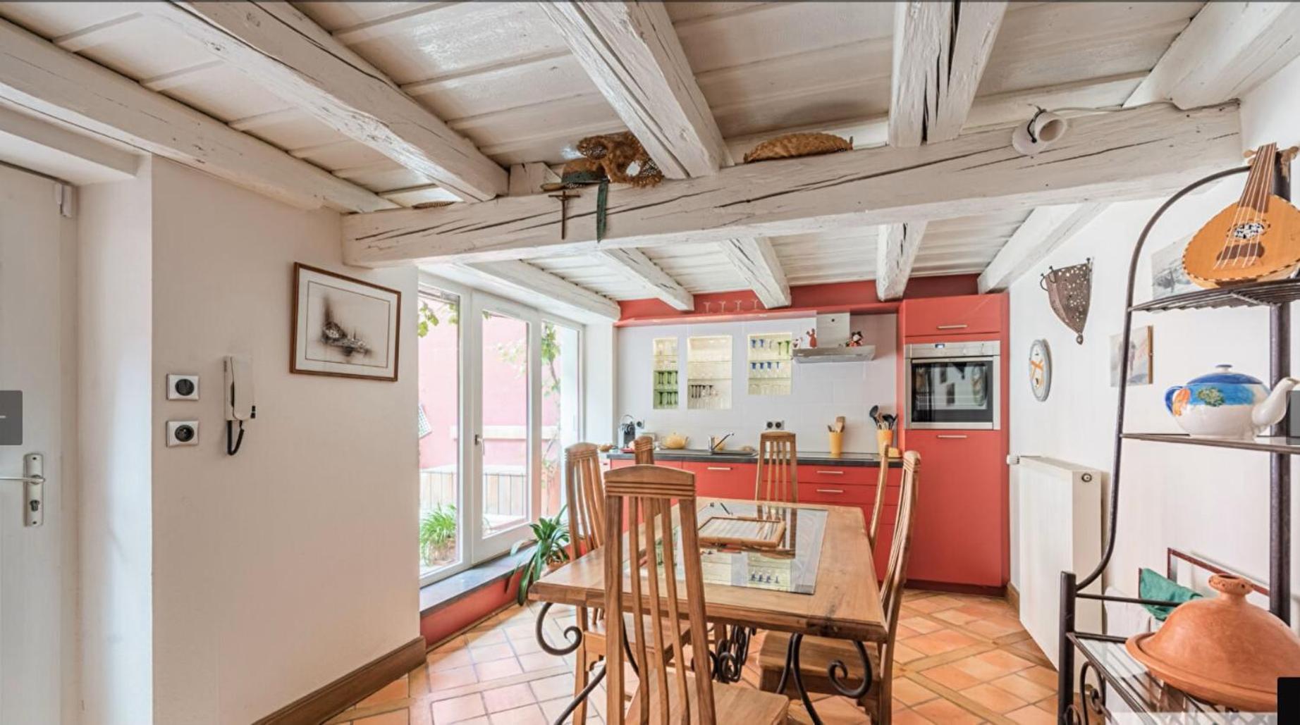 - Cosy House In Old Town For 6 People Hébergement de vacances *