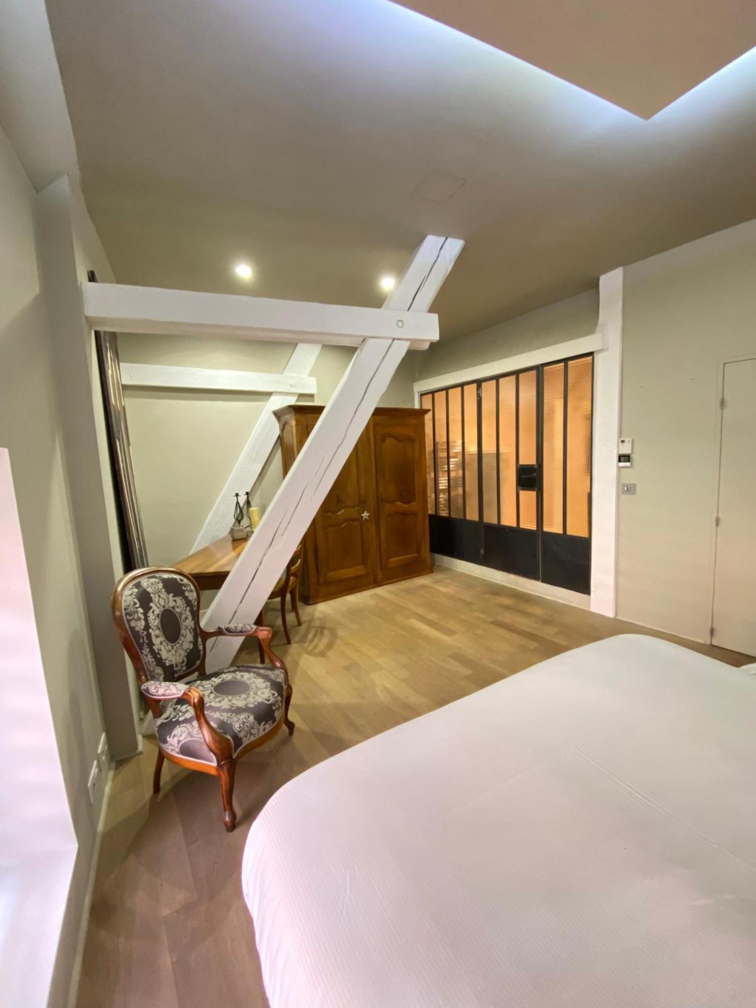 Apartment L'ecrin De - Hypercentre - Garage Prive