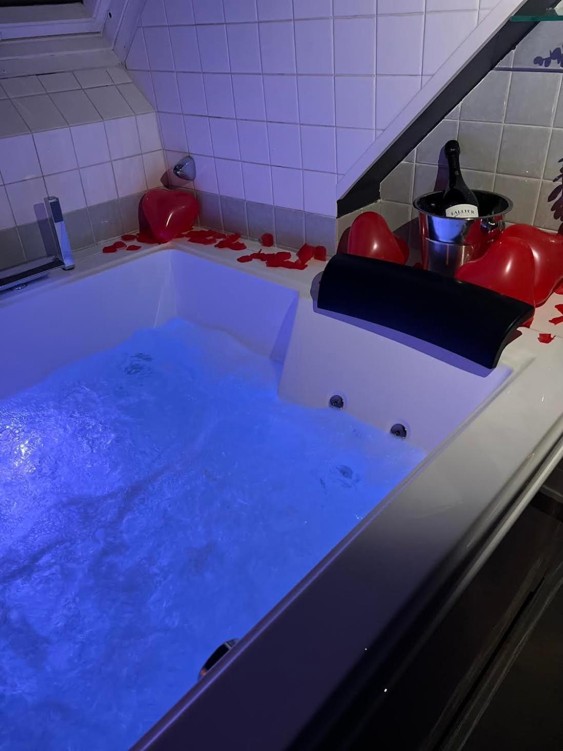 Balneo, Lumineux, Confort Appartement