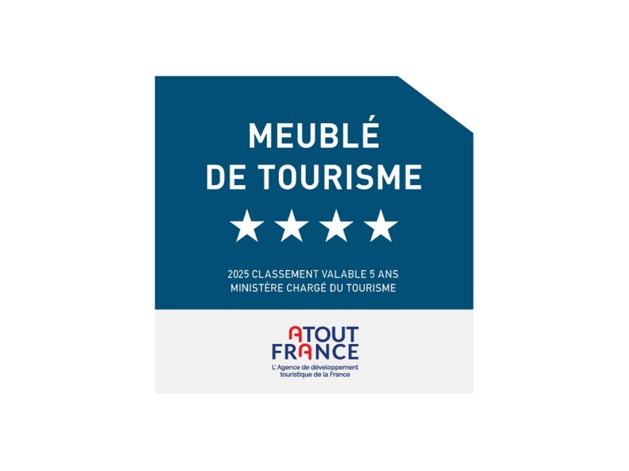 Maison De Caractere Avec Jacuzzi Et Parking A Deux Pas Du Centre Historique De - Fr-1-722-3
